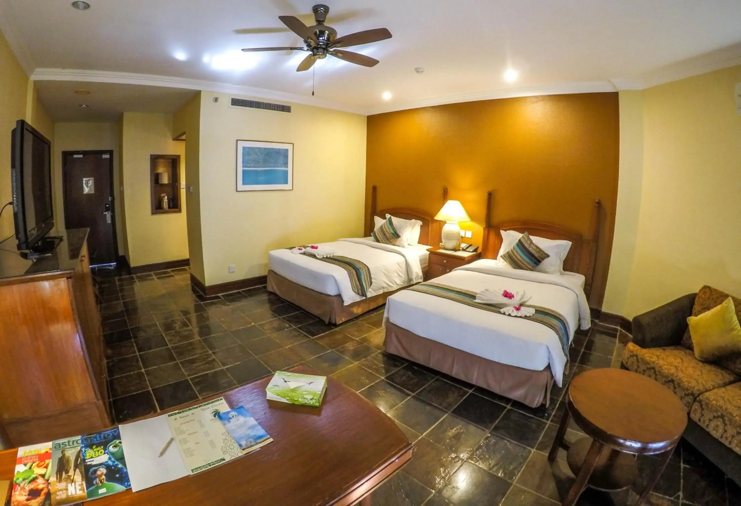 Deluxe Double or Twin Room with Garden View in Palm Beach Resort & SPA Deluxe Double or Twin Room with Garden View in Palm Beach Resort & SPA