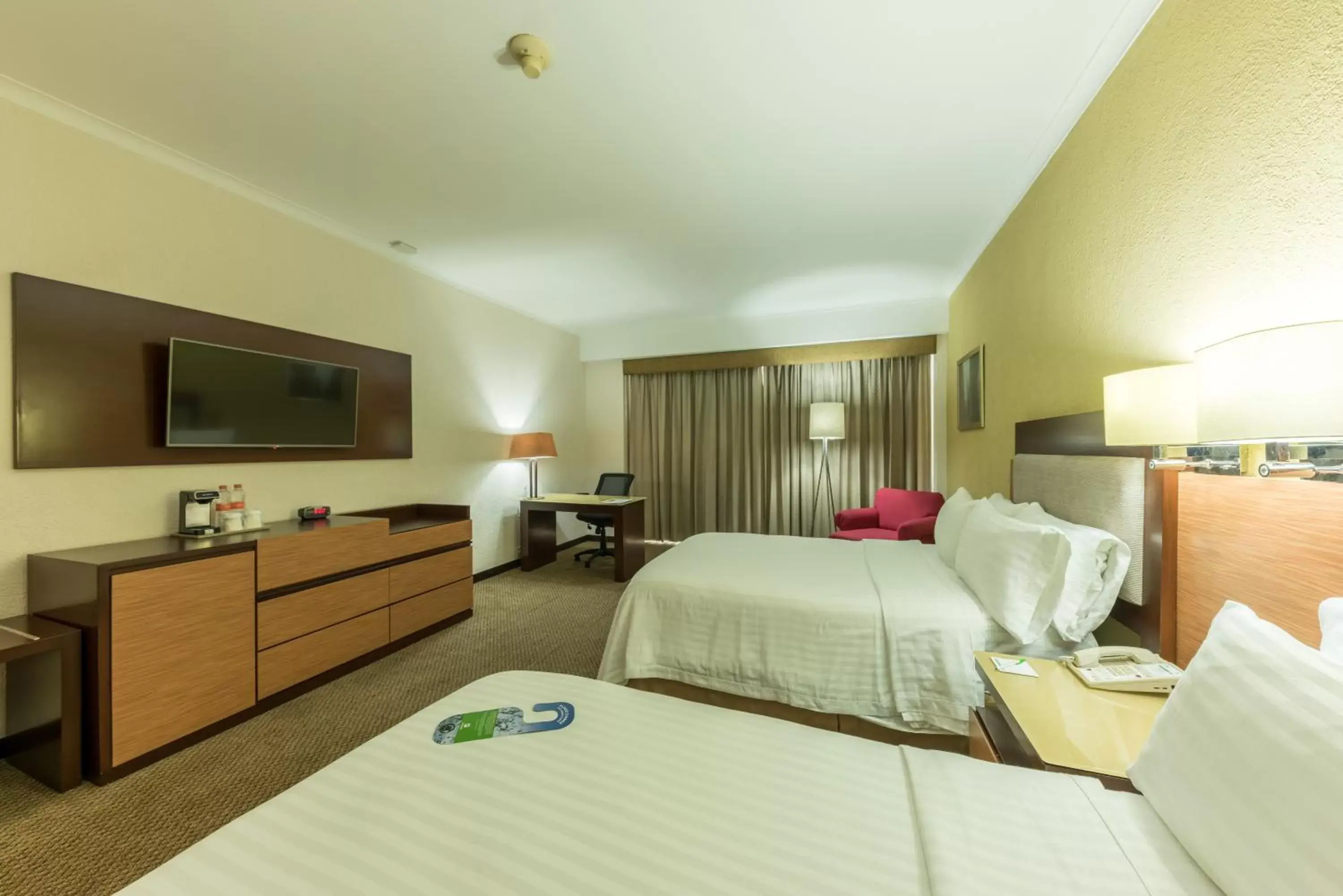 Premium Room in Holiday Inn Guadalajara Select by IHG Premium Room in Holiday Inn Guadalajara Select by IHG