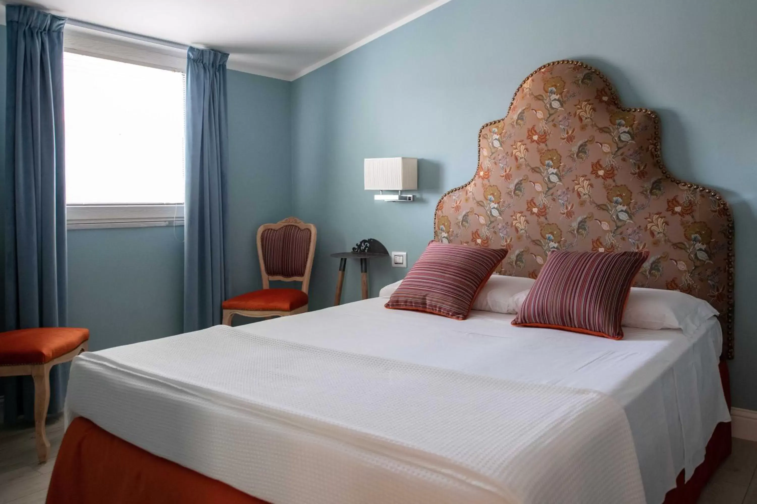 Deluxe King Room in Welchome Charming House Deluxe King Room in Welchome Charming House