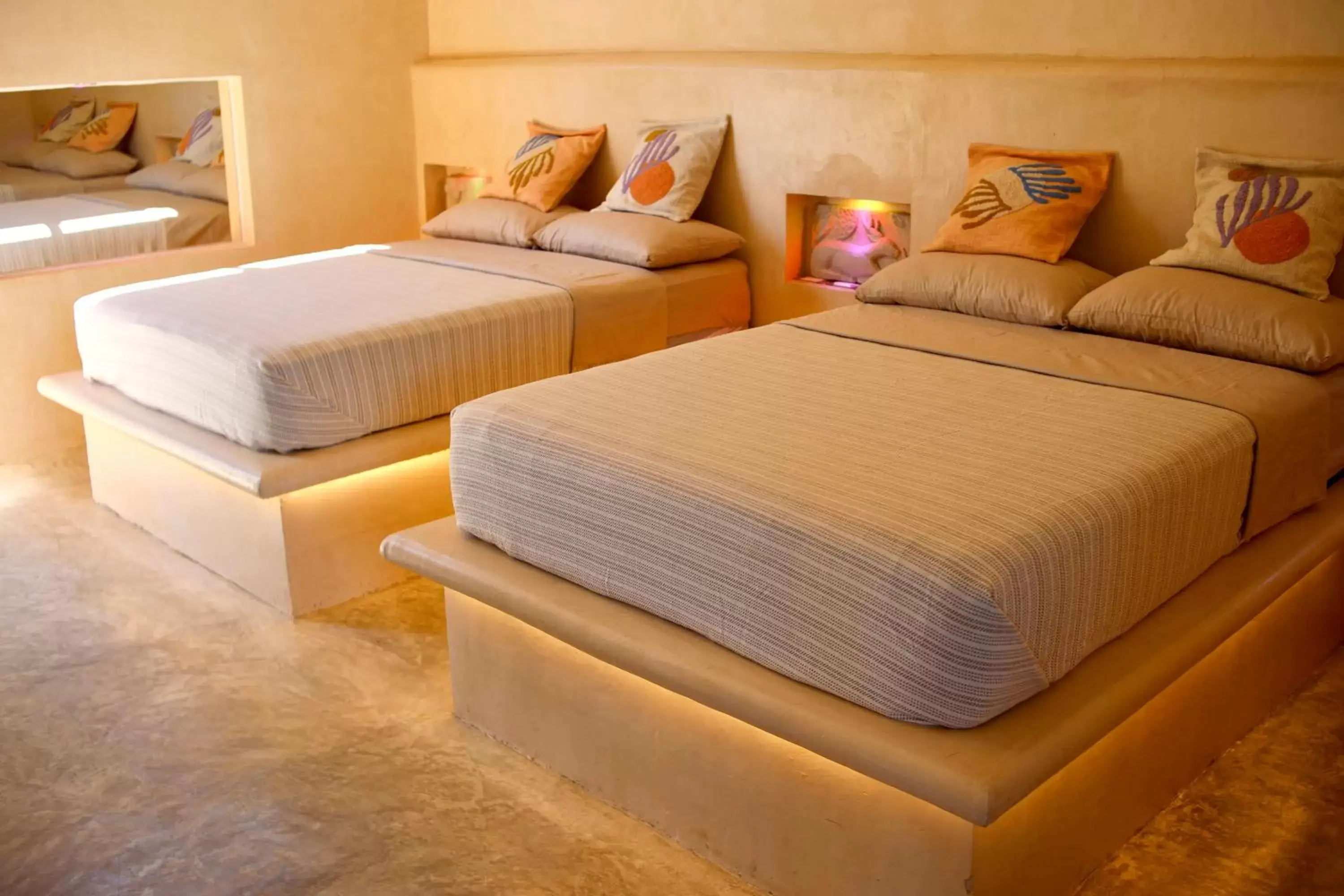 Twin Room in RESET ATEMPORAL Twin Room in RESET ATEMPORAL