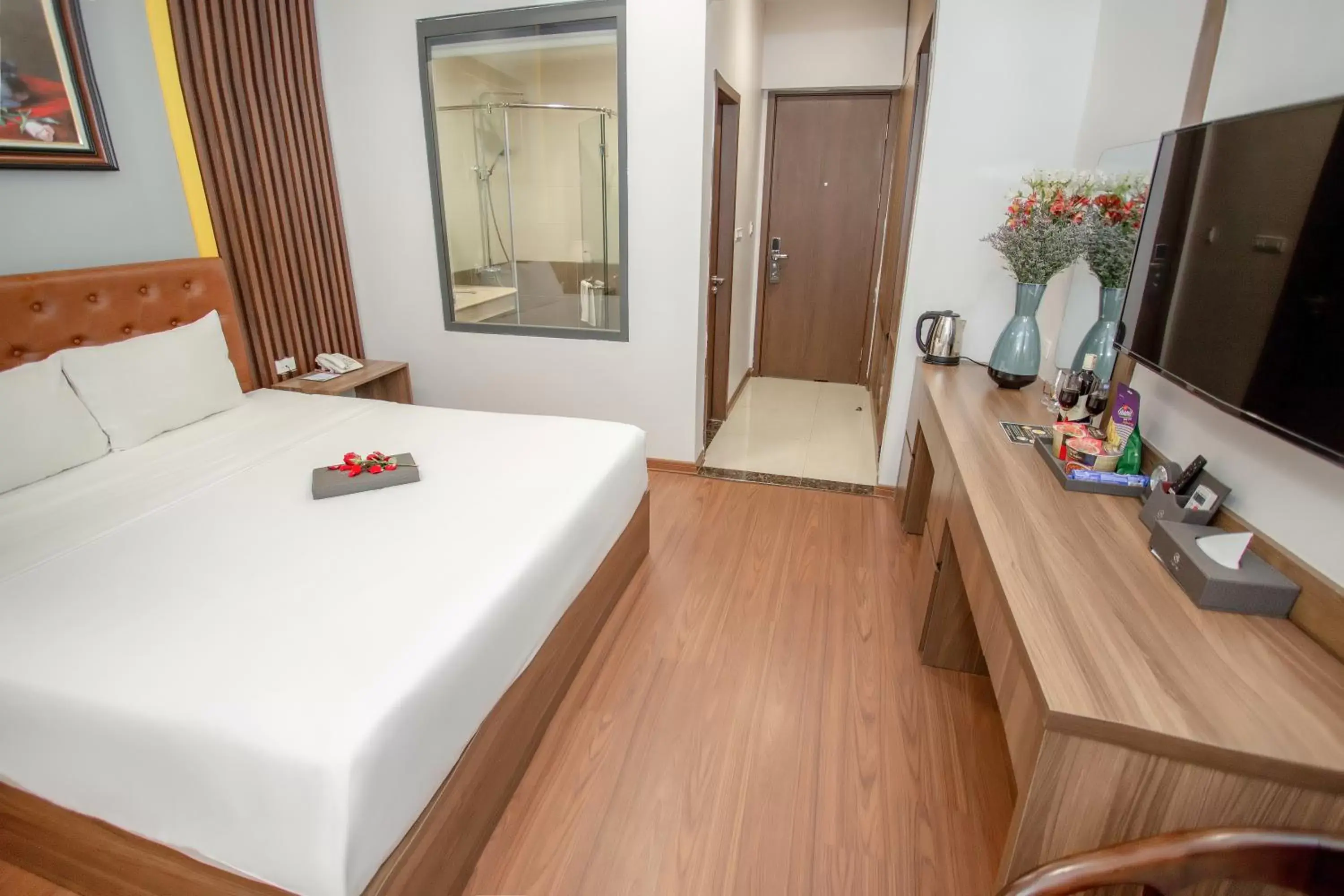 Superior Queen Room - single occupancy in MOMALI Hotel Ninh Binh Superior Queen Room - single occupancy in MOMALI Hotel Ninh Binh