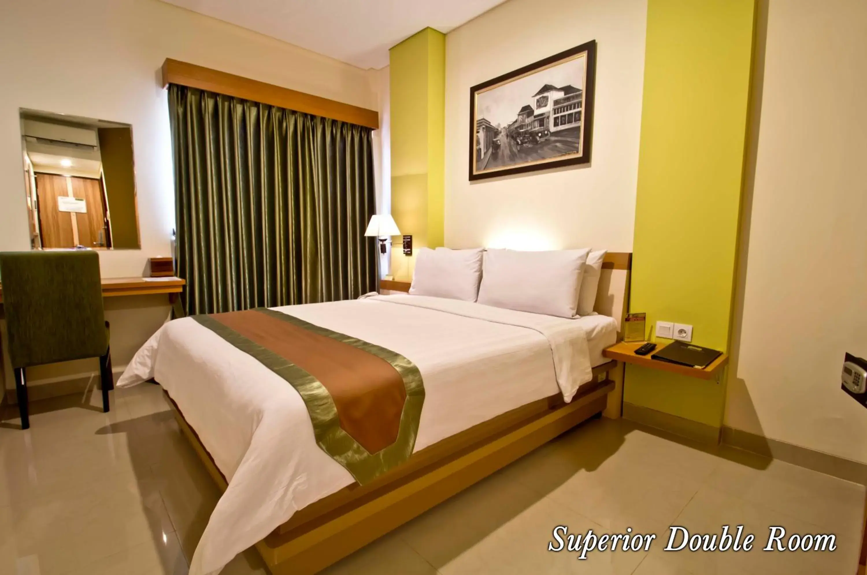 Superior Double Room in De Batara Hotel Superior Double Room in De Batara Hotel