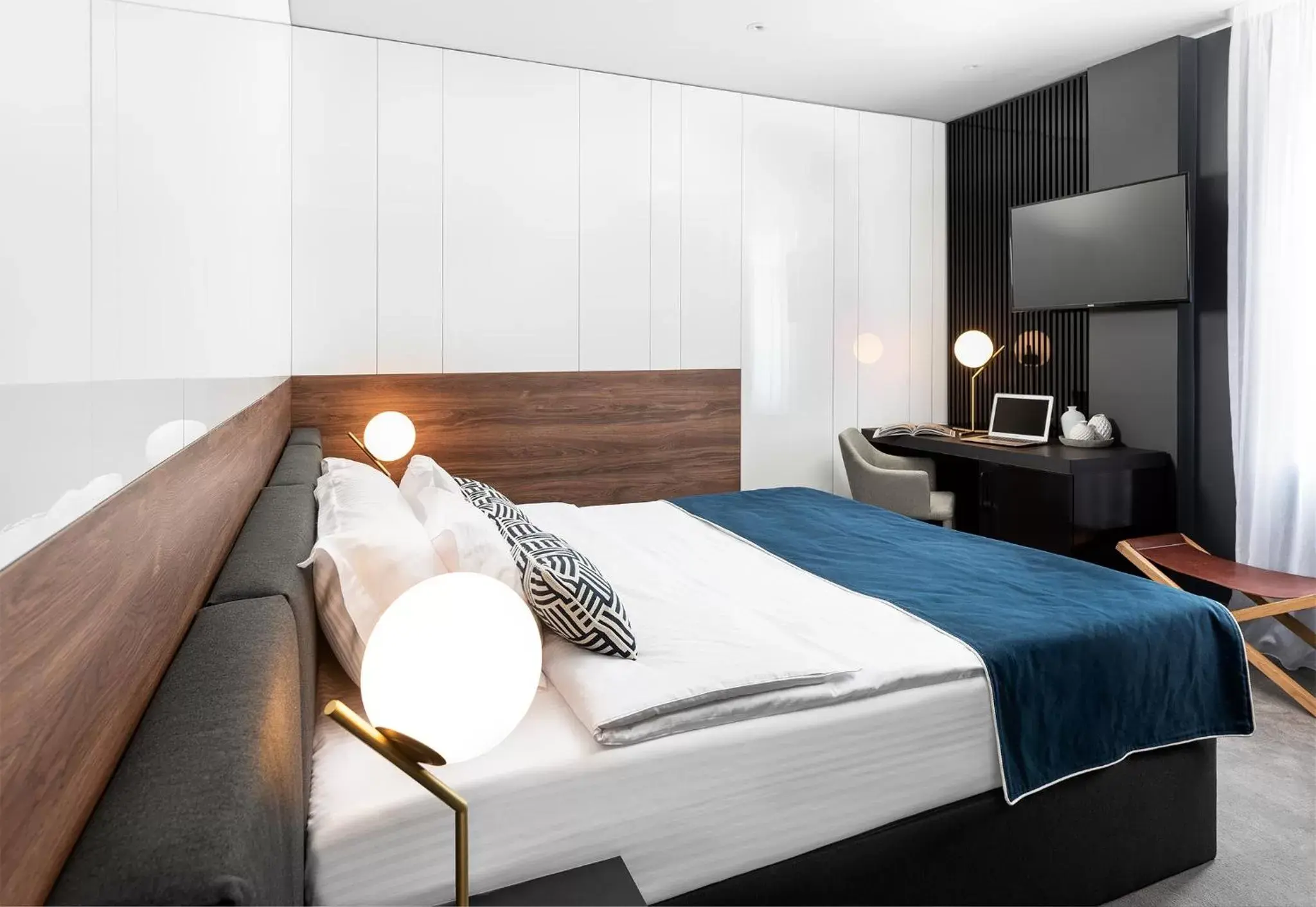 Double Room in Hotel Del Corso Double Room in Hotel Del Corso