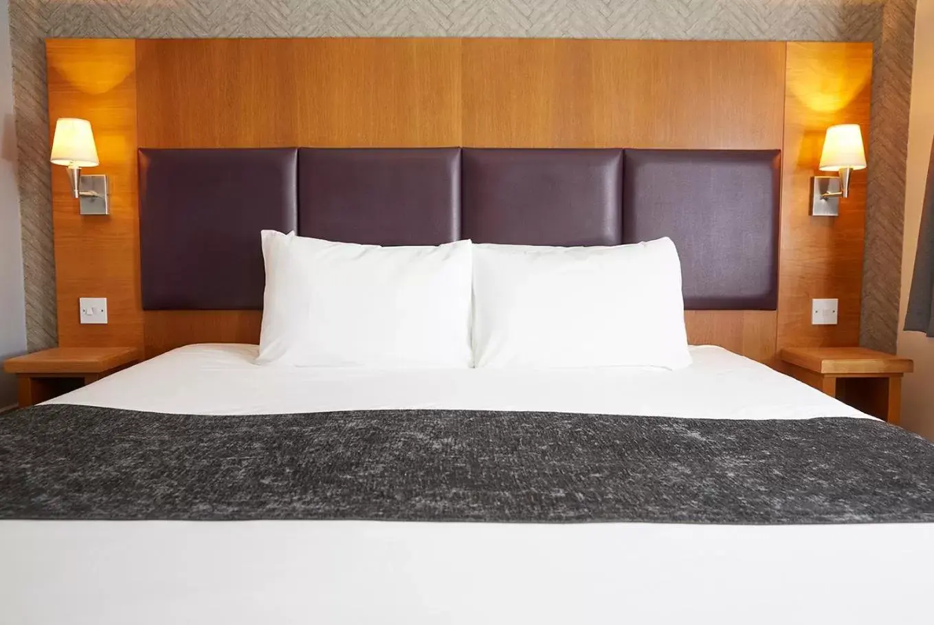 Double Room in De Trafford Arms by Chef & Brewer Collection Double Room in De Trafford Arms by Chef & Brewer Collection