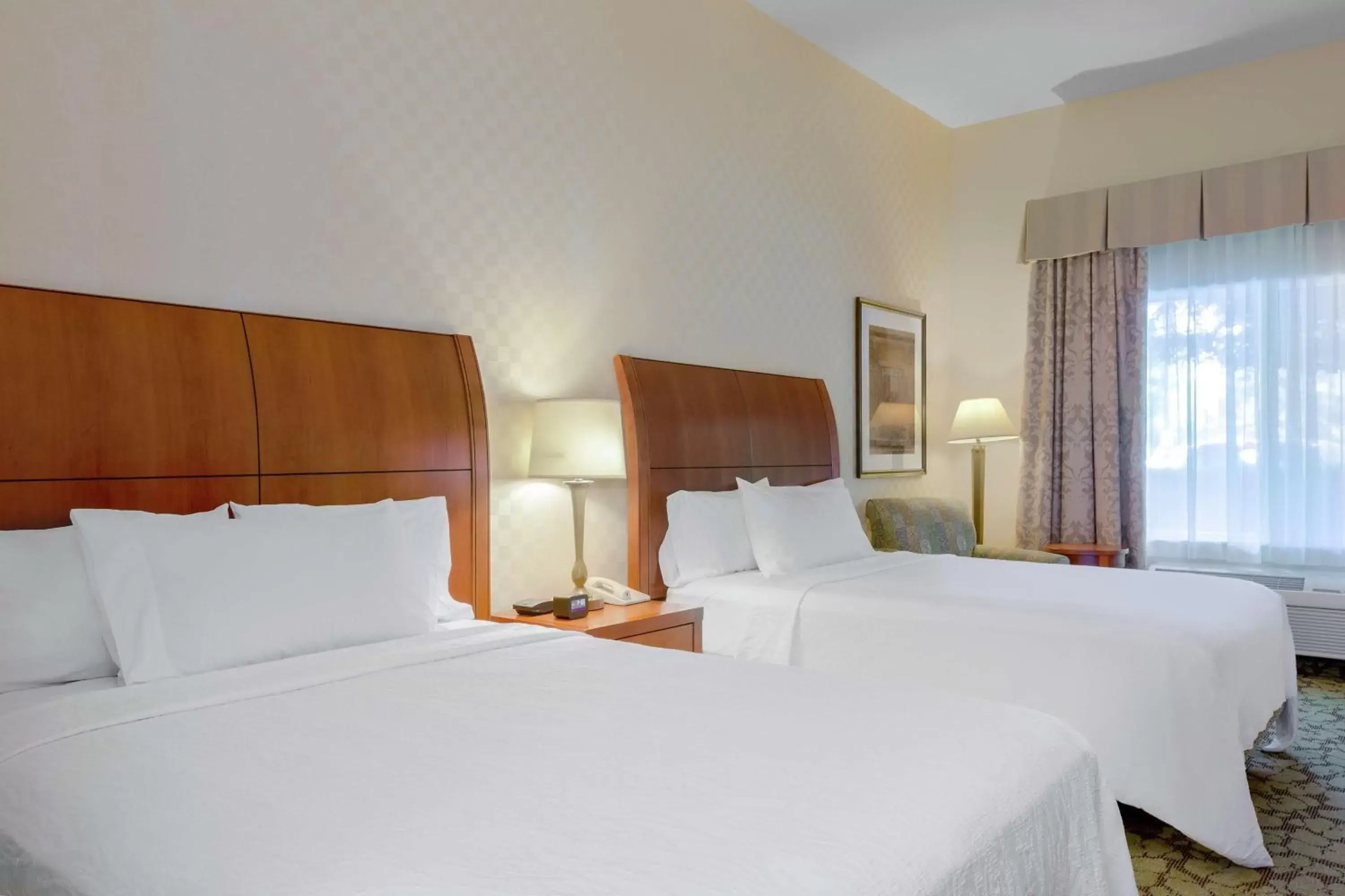 Queen Room with Two Queen Beds in Hilton Garden Inn Sacramento Elk Grove Queen Room with Two Queen Beds in Hilton Garden Inn Sacramento Elk Grove