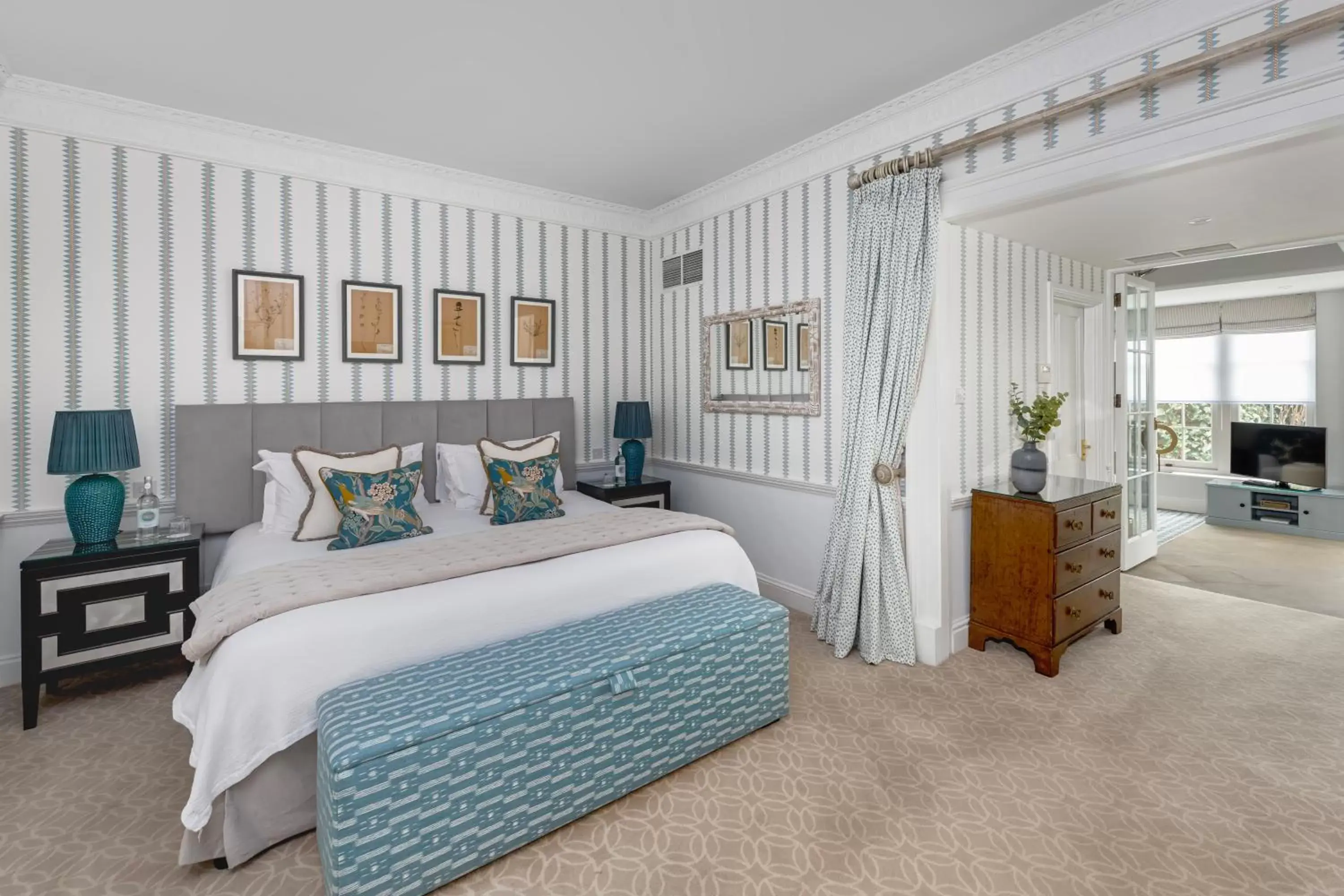 Junior Suite in The Royal Crescent Hotel & Spa Junior Suite in The Royal Crescent Hotel & Spa