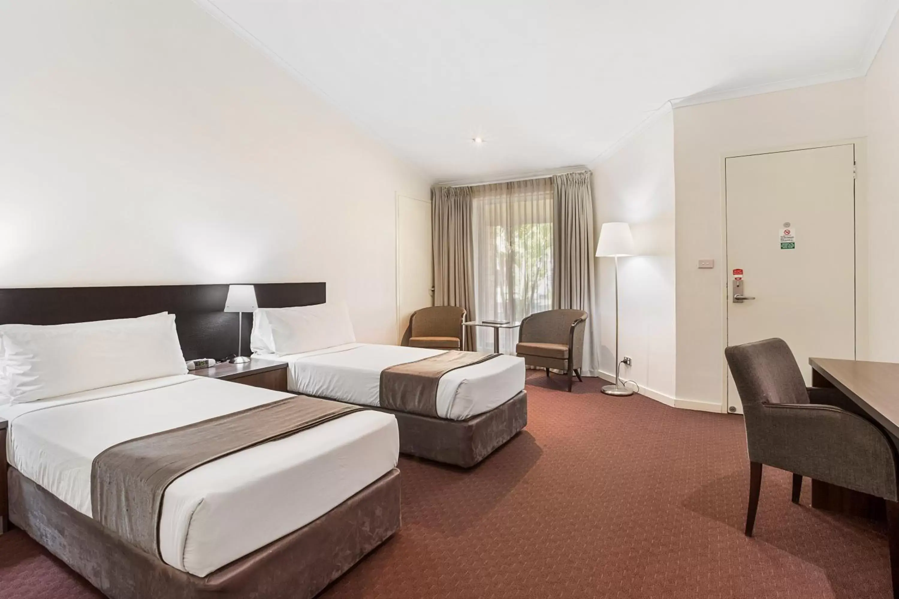 Two Bed Two Bath in Karratha International Hotel Two Bed Two Bath in Karratha International Hotel