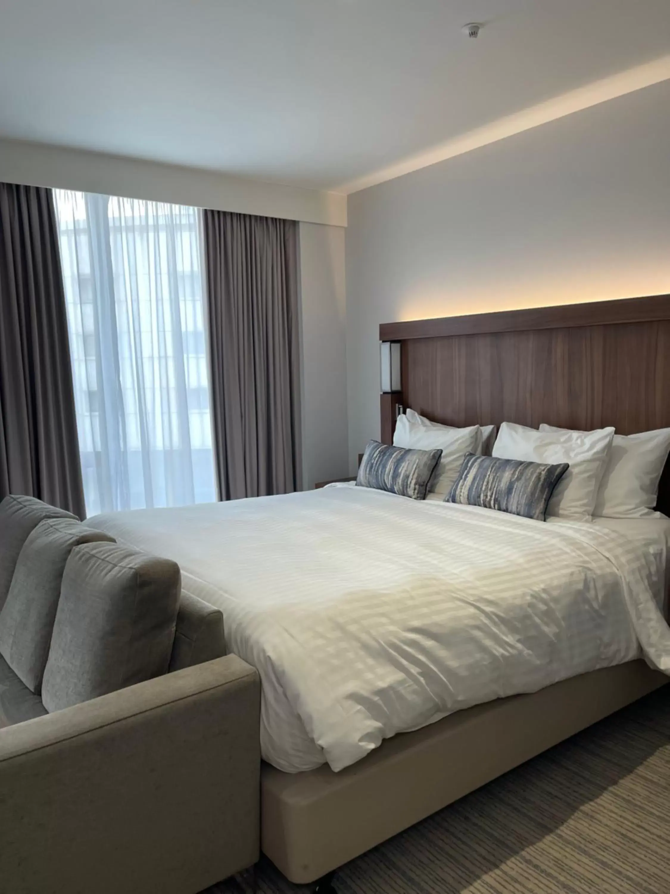 Superior Room Twin, Guest room, 2 Twin/Single Bed(s) in Courtyard by Marriott London Heathrow Airport Superior Room Twin, Guest room, 2 Twin/Single Bed(s) in Courtyard by Marriott London Heathrow Airport