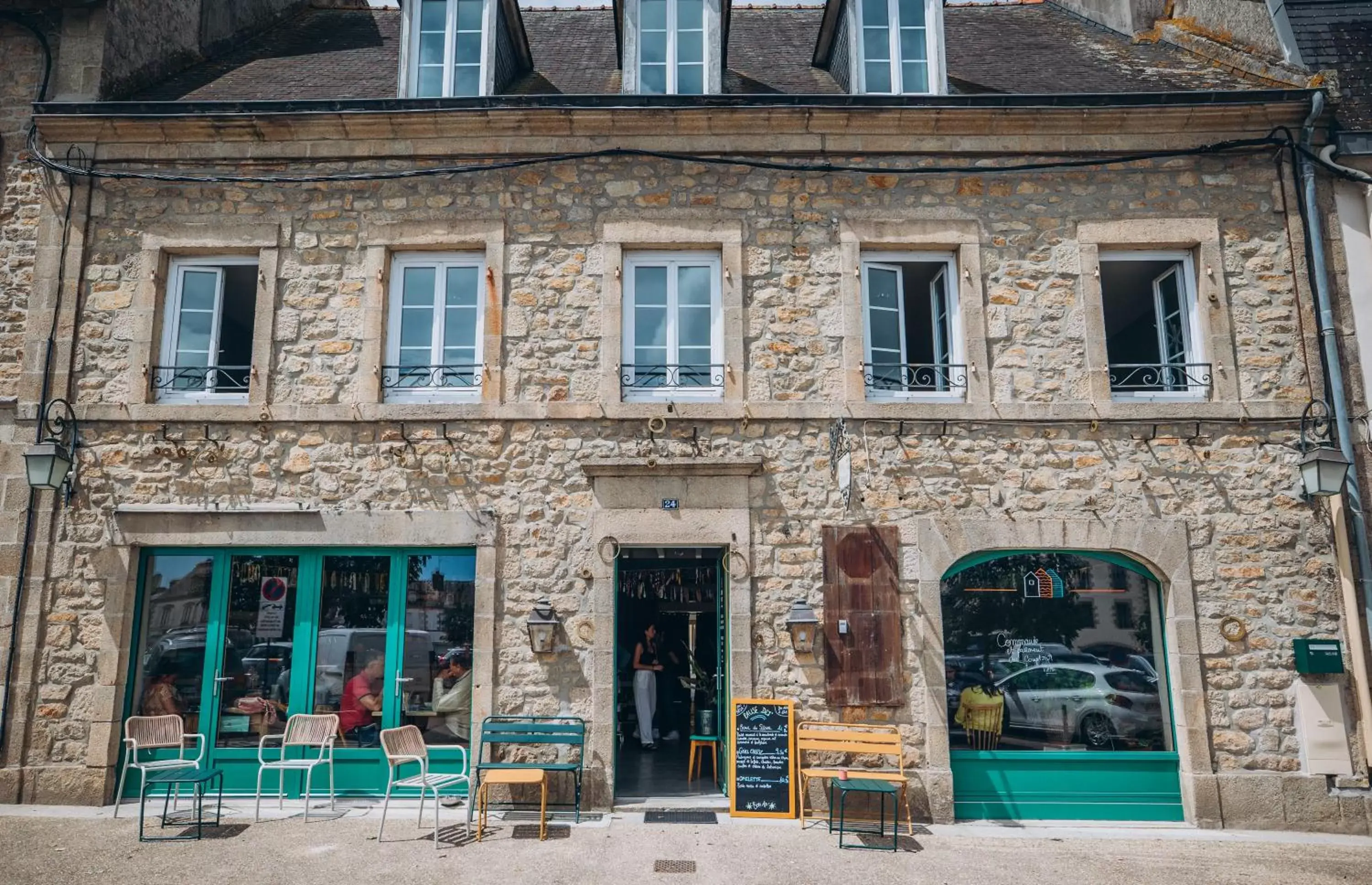 Double Room in Bigouden Makers Double Room in Bigouden Makers