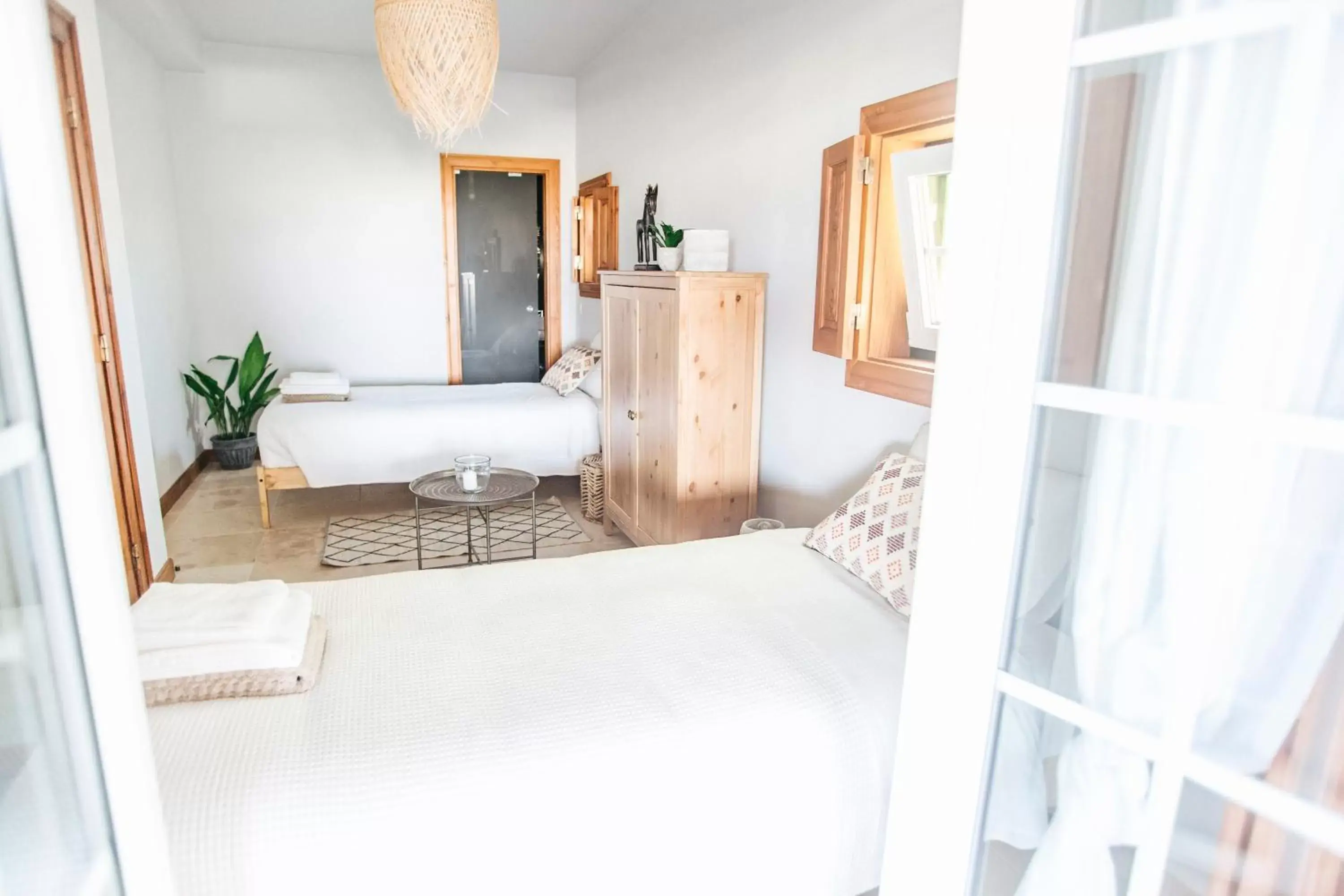 Single Bed in Mixed Dormitory Room in Dreamsea Surf Guest House Single Bed in Mixed Dormitory Room in Dreamsea Surf Guest House