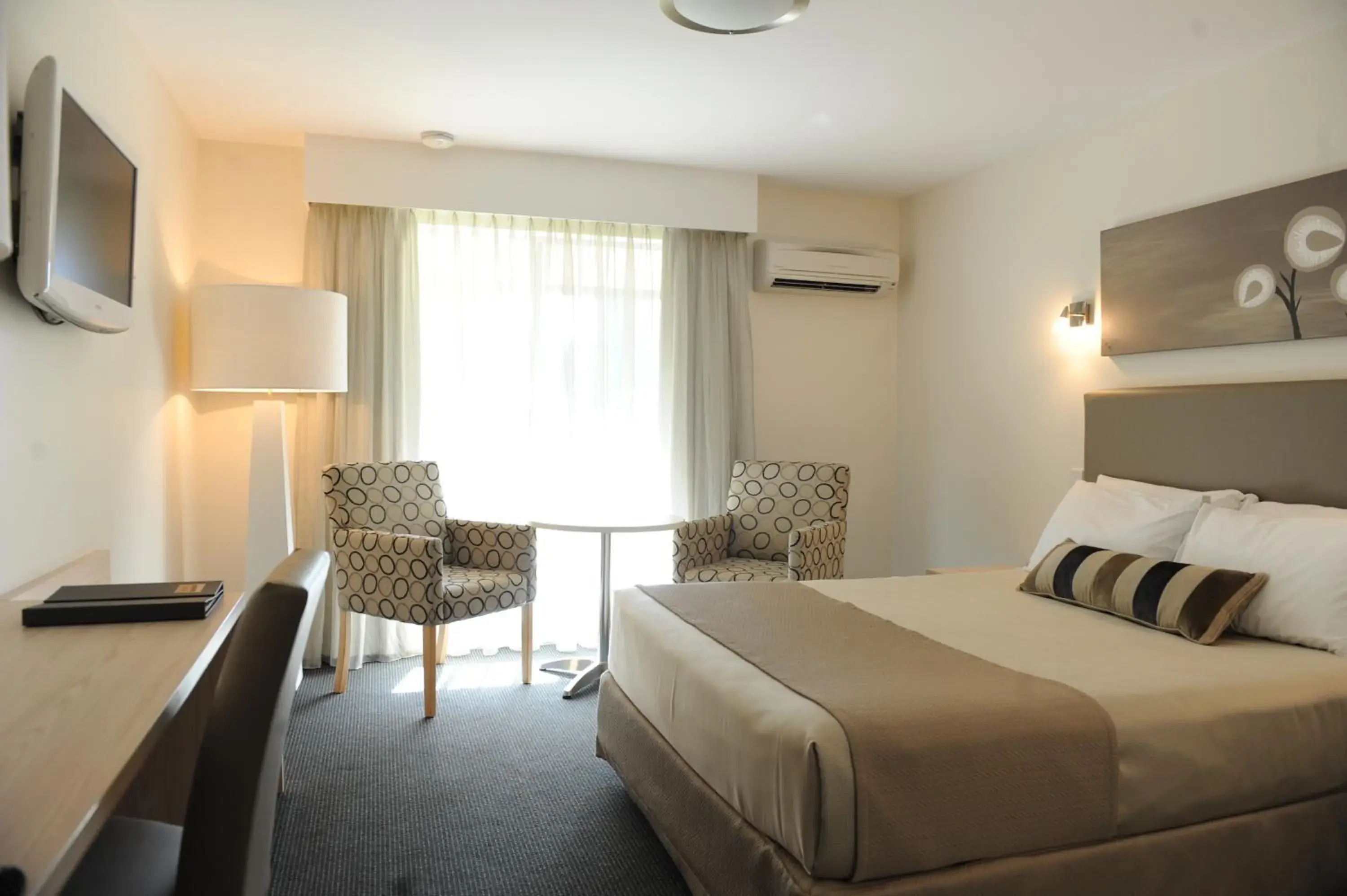 Standard Queen Room in The Barn Accommodation Standard Queen Room in The Barn Accommodation