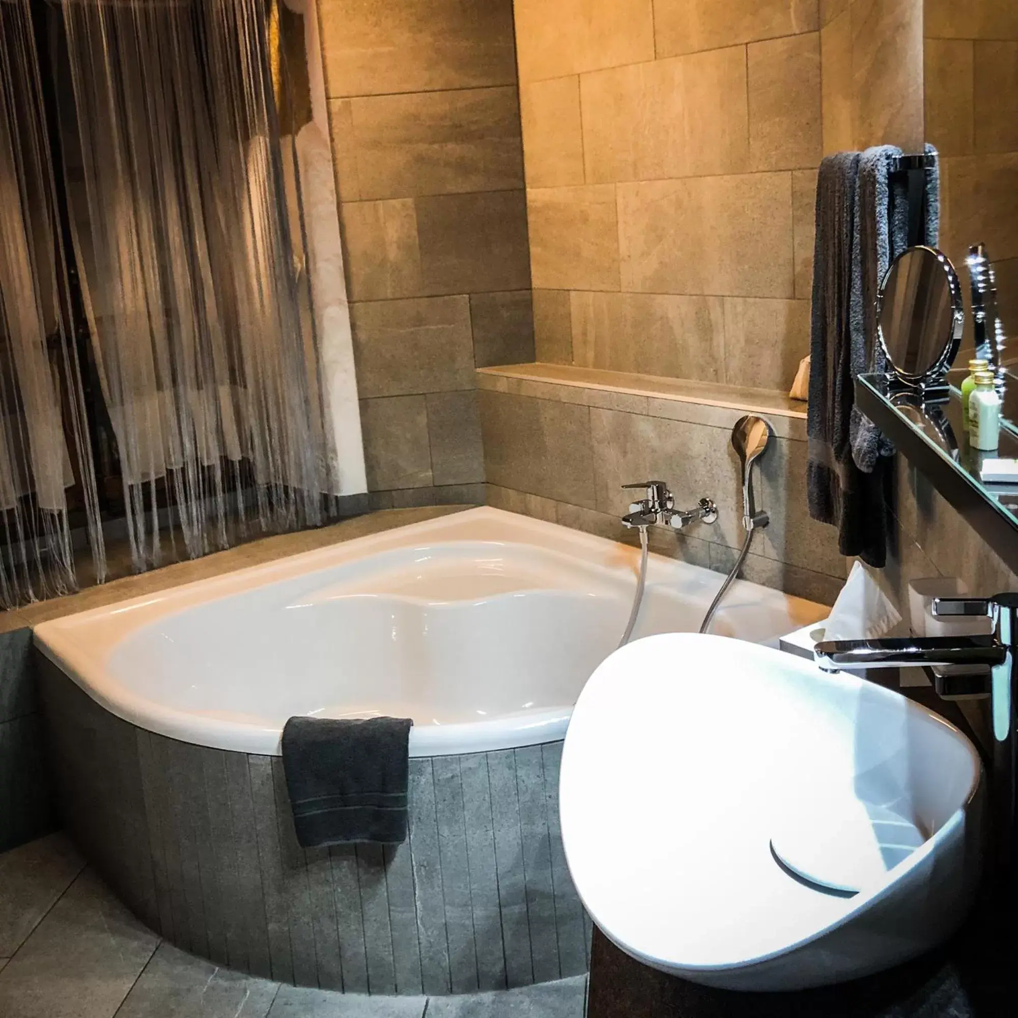 King Room in Hôtel La Maison du Prussien King Room in Hôtel La Maison du Prussien