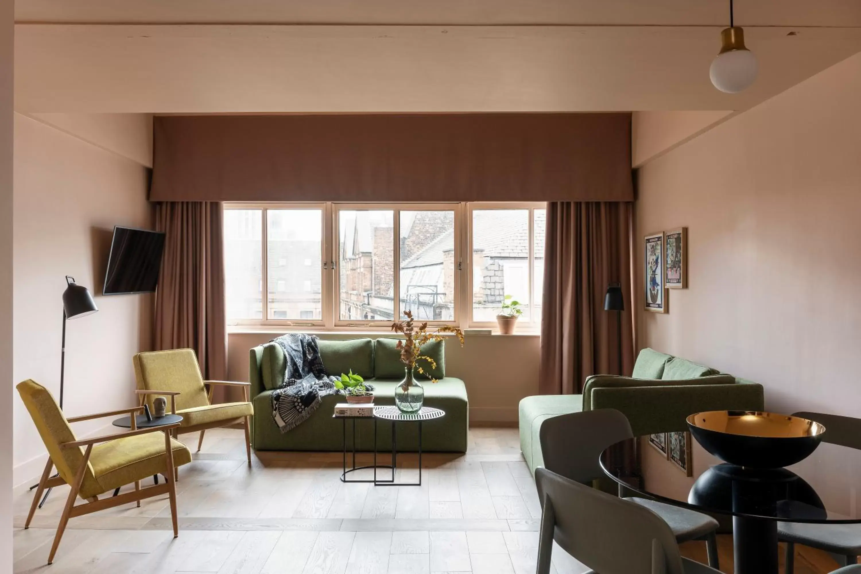 Two Bedroom Suite - Family of 3 in Whitworth Locke Two Bedroom Suite - Family of 3 in Whitworth Locke