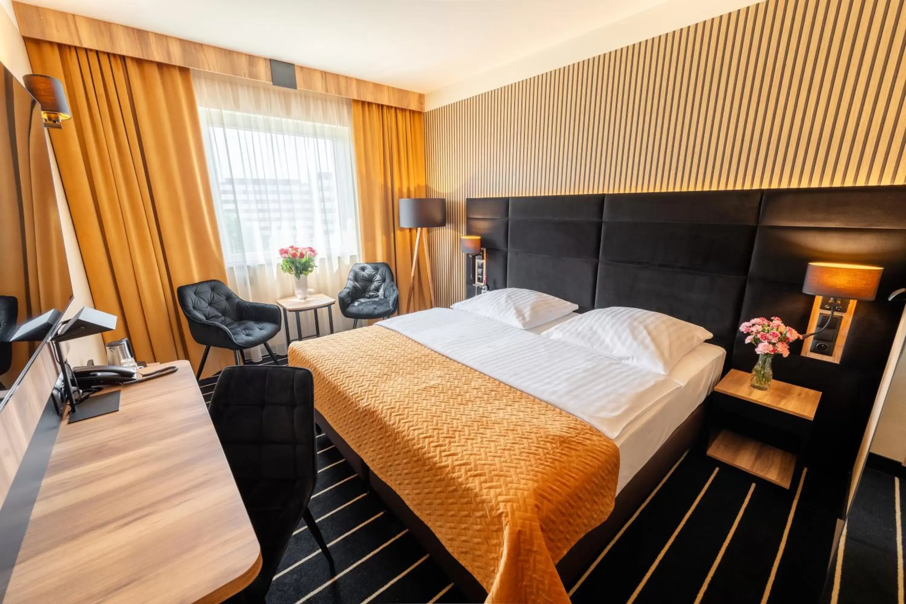 Business Single Room in Park Hotel Diament Wroclaw Business Single Room in Park Hotel Diament Wroclaw