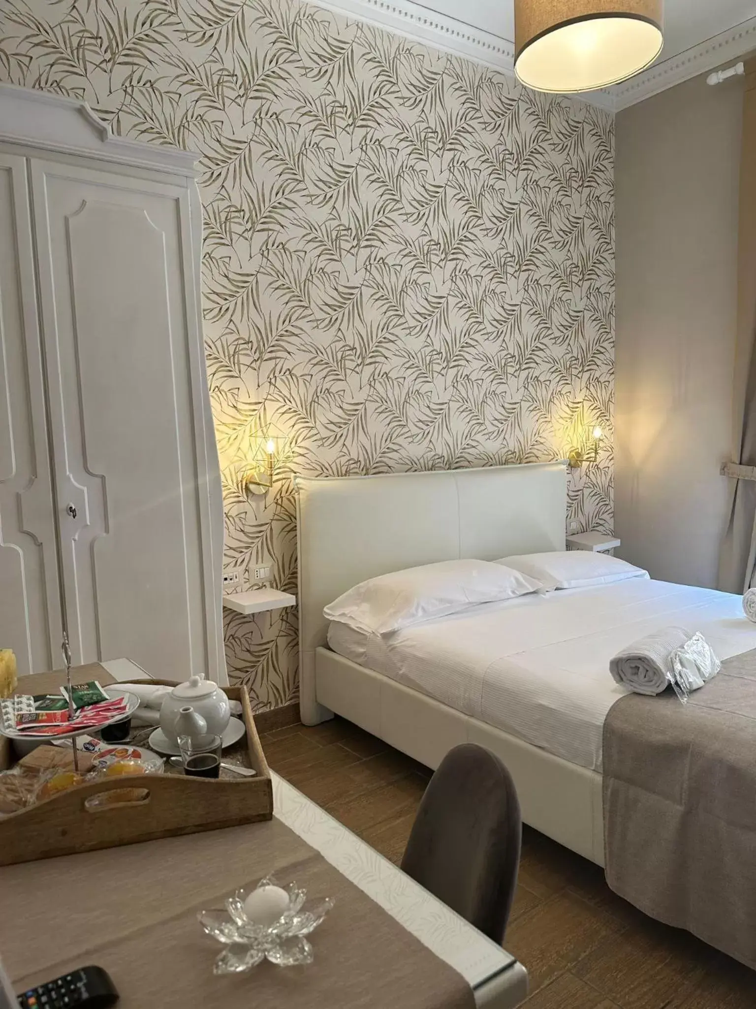 Superior Double Room in B&B Partenopeo Superior Double Room in B&B Partenopeo