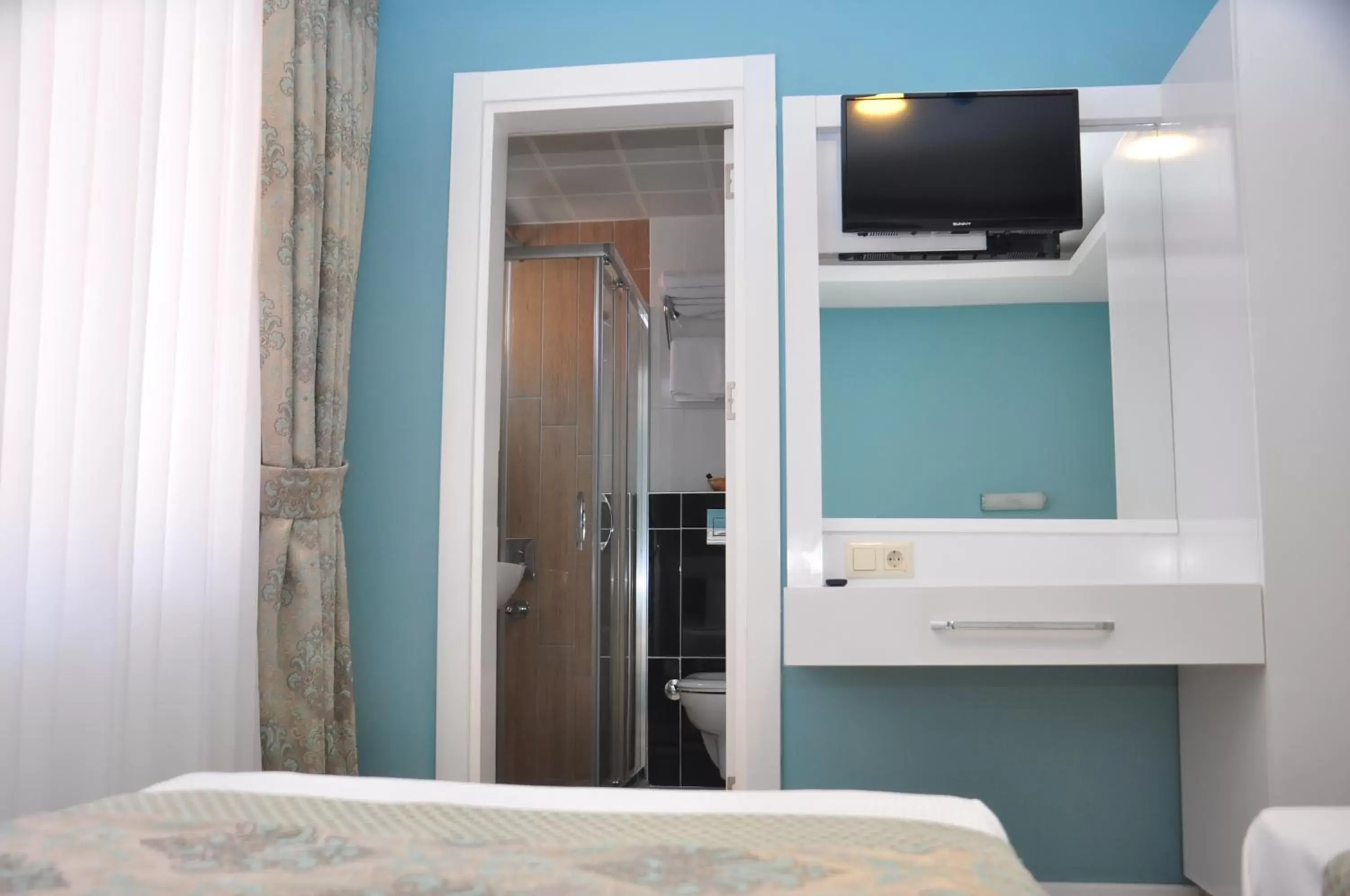 Standard Double or Twin Room in Amsterdam Otel & Suite Apart Standard Double or Twin Room in Amsterdam Otel & Suite Apart