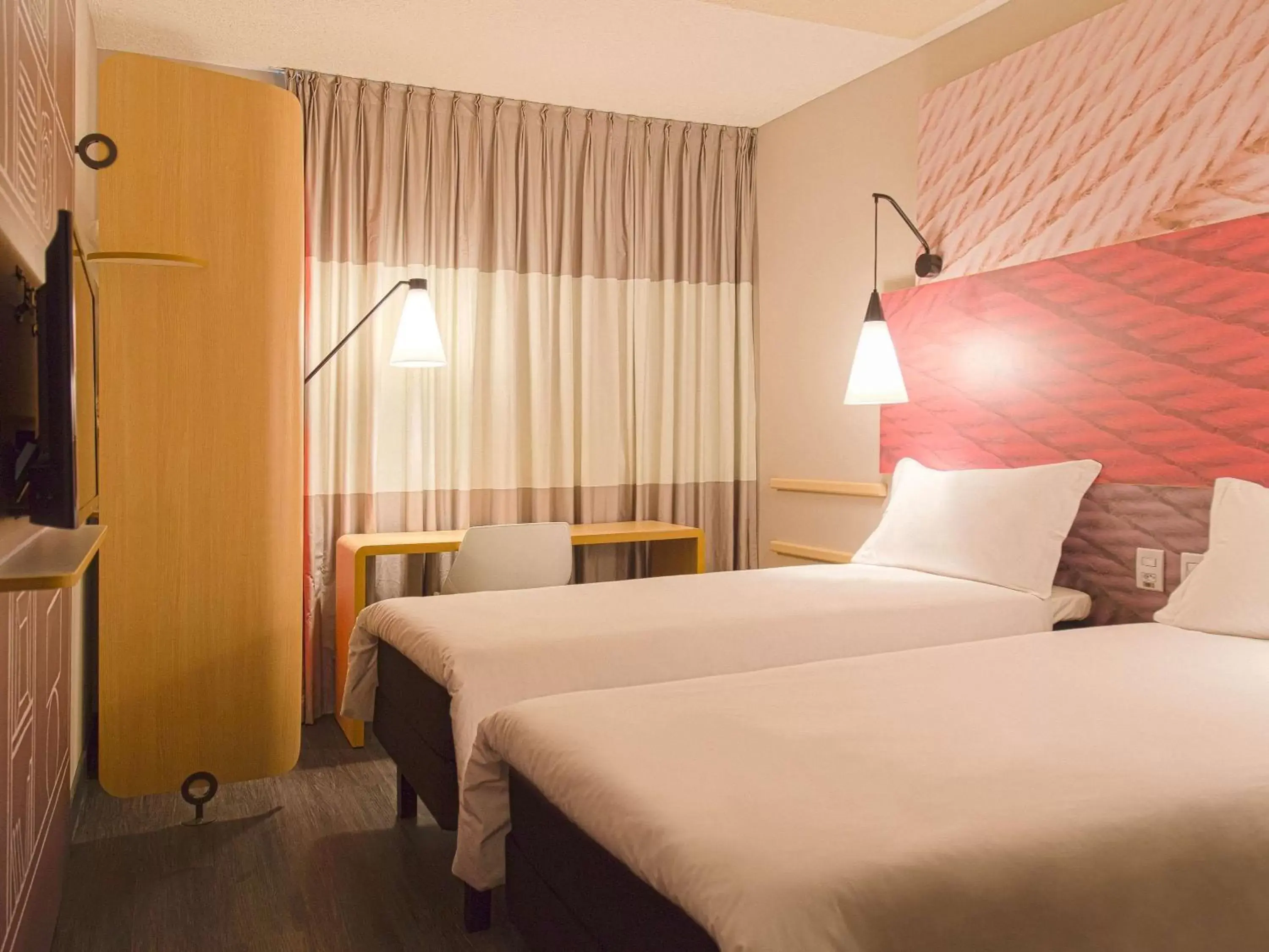 Standard Apartment with Two Single Beds in ibis Igrejinha Standard Apartment with Two Single Beds in ibis Igrejinha