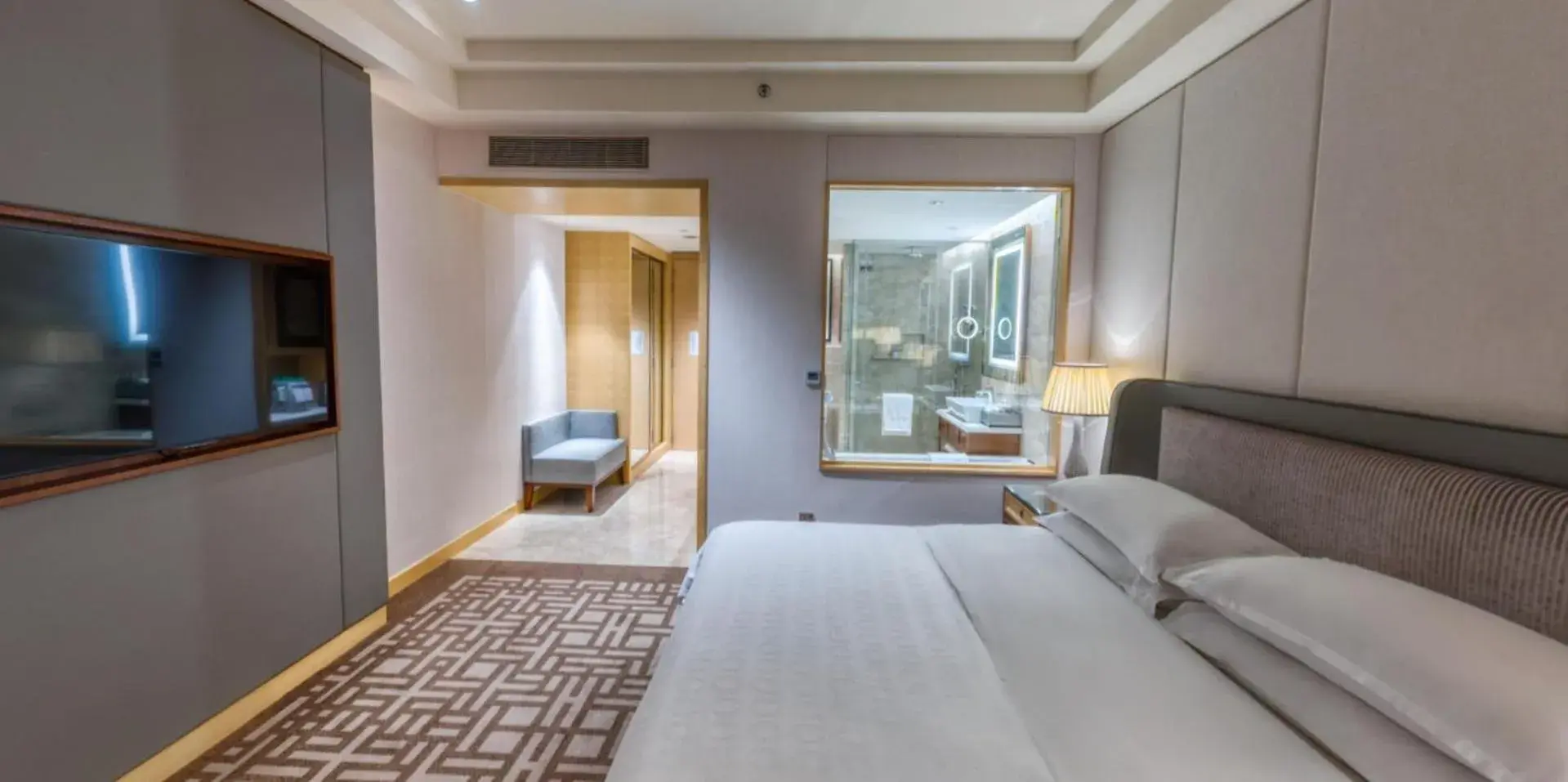 Sheraton Club King, Club level, Guest room, 1 King in Sheraton Petaling Jaya Hotel Sheraton Club King, Club level, Guest room, 1 King in Sheraton Petaling Jaya Hotel