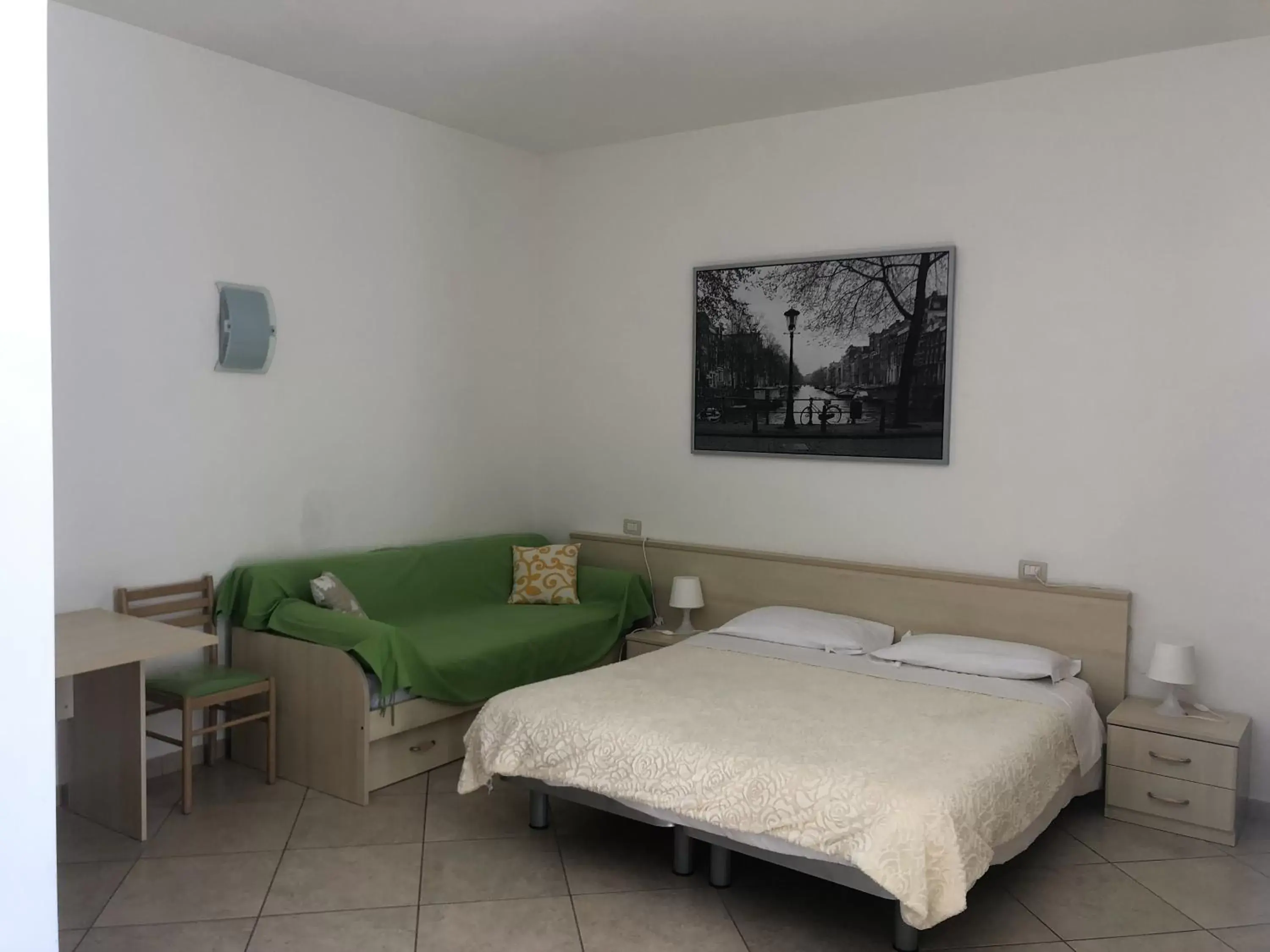 Standard Quadruple Room in B&B RESORT SIGNORILE Standard Quadruple Room in B&B RESORT SIGNORILE