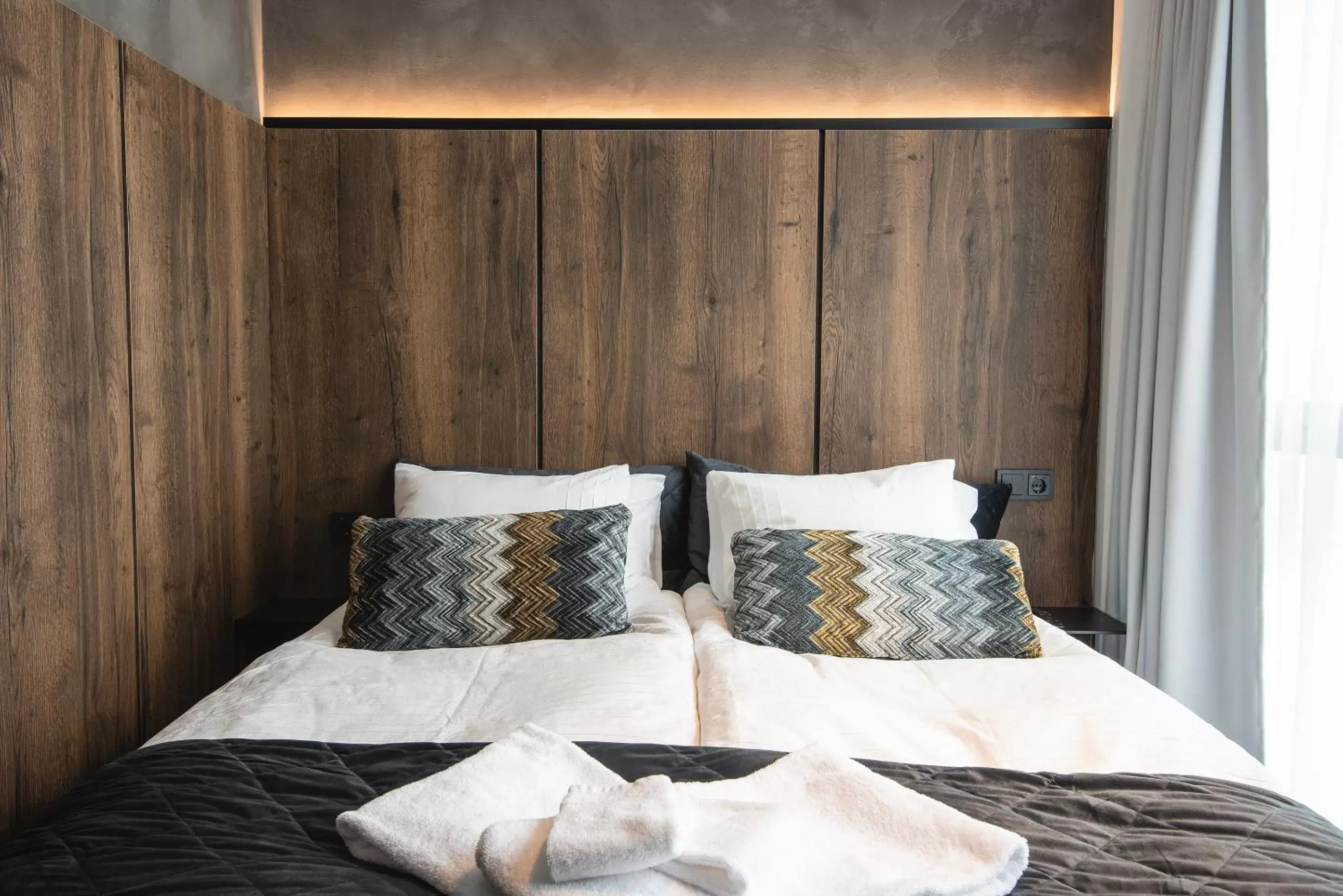 Basic Double Room with Private Bathroom in B14 Apartments & Rooms Basic Double Room with Private Bathroom in B14 Apartments & Rooms