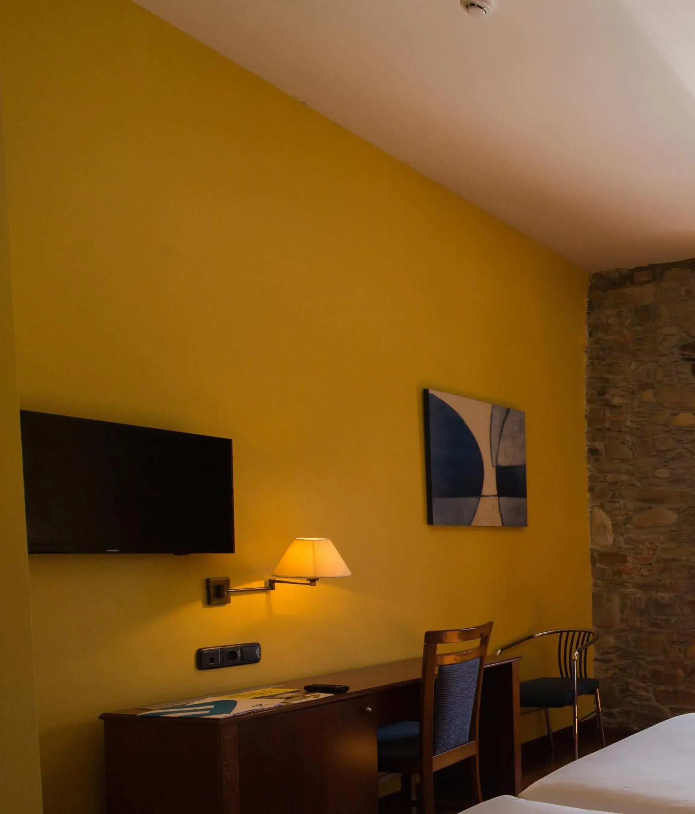 Double or Twin Room - single occupancy in Hotel Aroi Bierzo Plaza Double or Twin Room - single occupancy in Hotel Aroi Bierzo Plaza