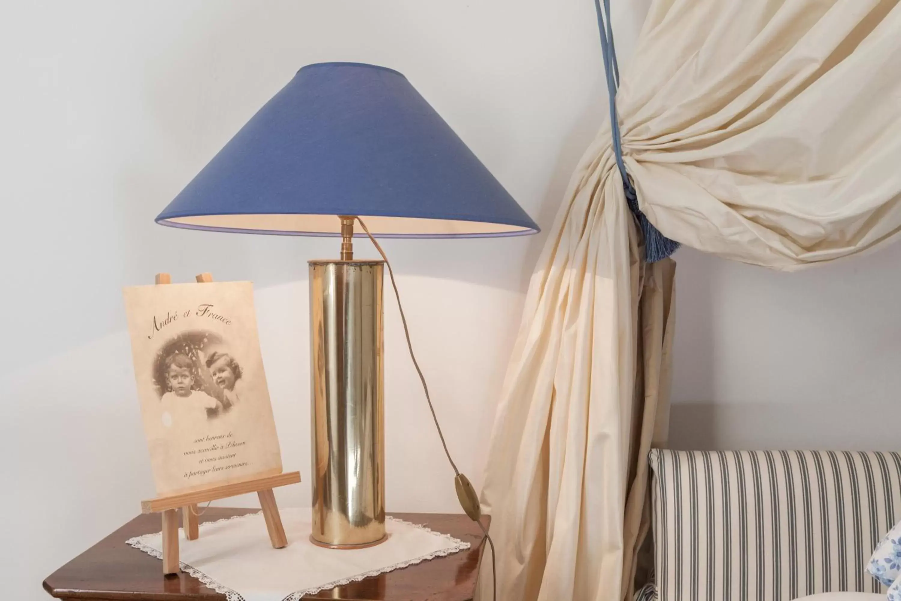 King Room with Garden View in Chambres d'hôtes de charme au REFUGE DU PEINTRE prés de St Emilion King Room with Garden View in Chambres d'hôtes de charme au REFUGE DU PEINTRE prés de St Emilion