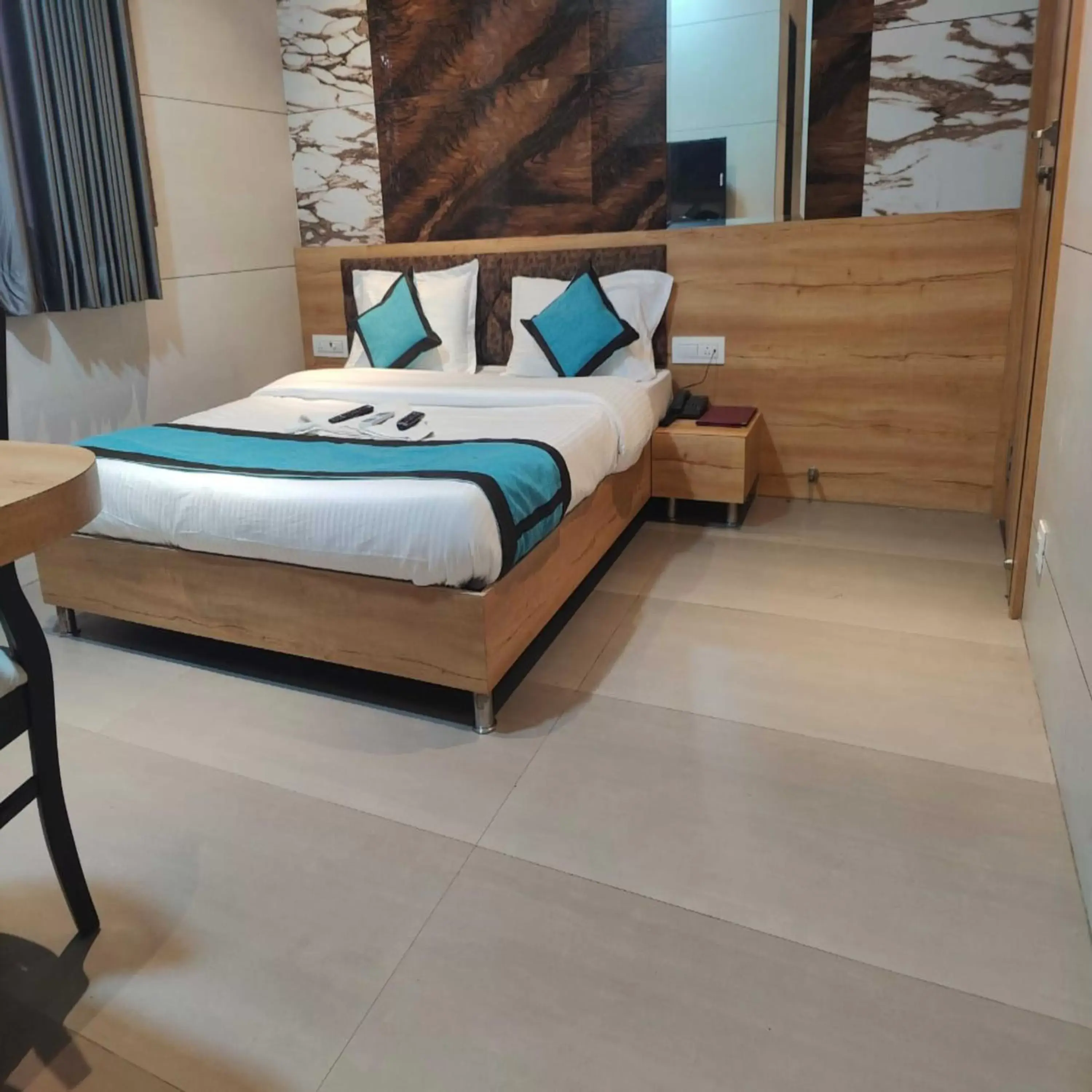 Deluxe Double Room in Hotel Prasad NX Deluxe Double Room in Hotel Prasad NX