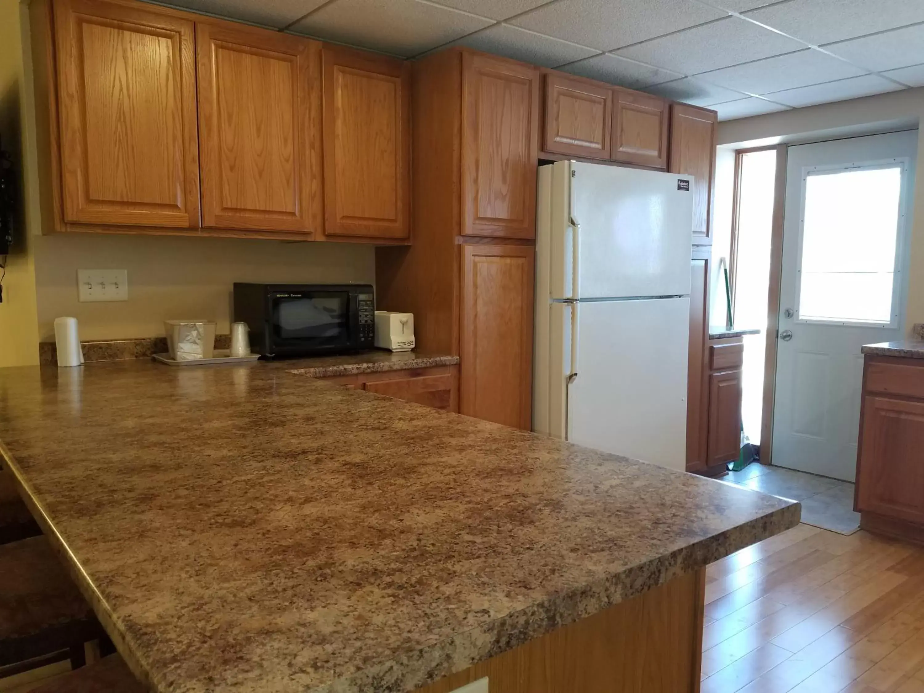 Two-Bedroom Suite in Amber's Inn and Suites Two-Bedroom Suite in Amber's Inn and Suites