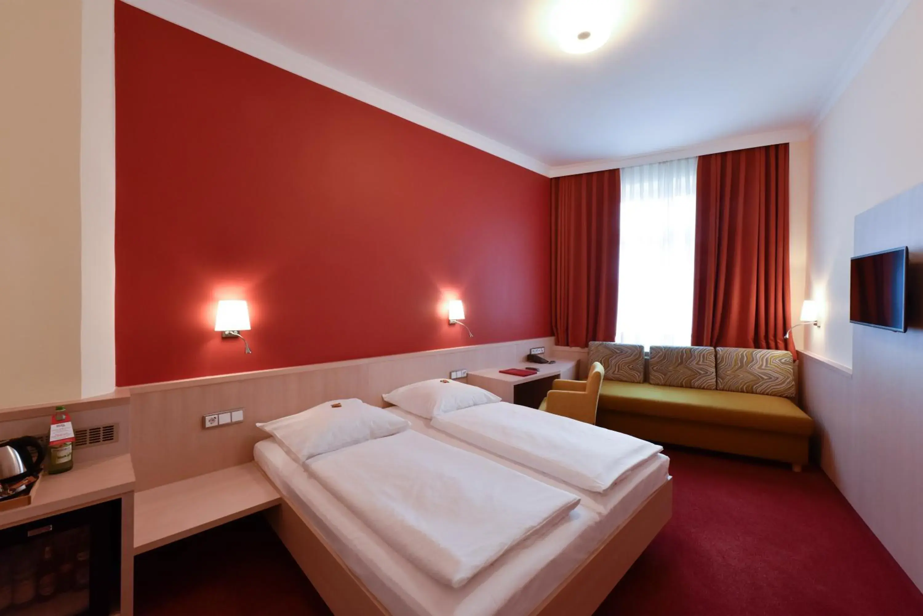 Deluxe Room in Hotel ADRIA München Deluxe Room in Hotel ADRIA München