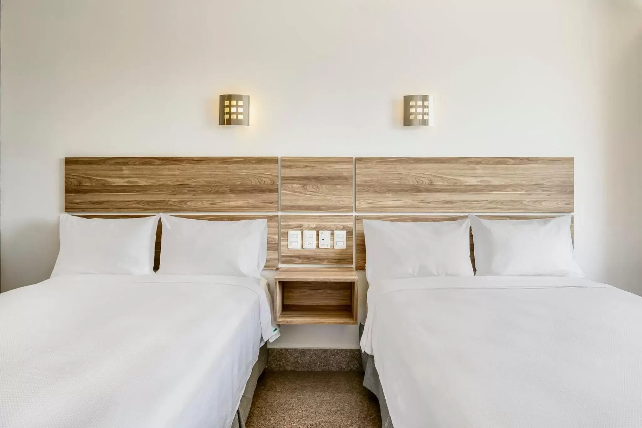 Superior Double Room in One Guadalajara Periferico Norte Superior Double Room in One Guadalajara Periferico Norte