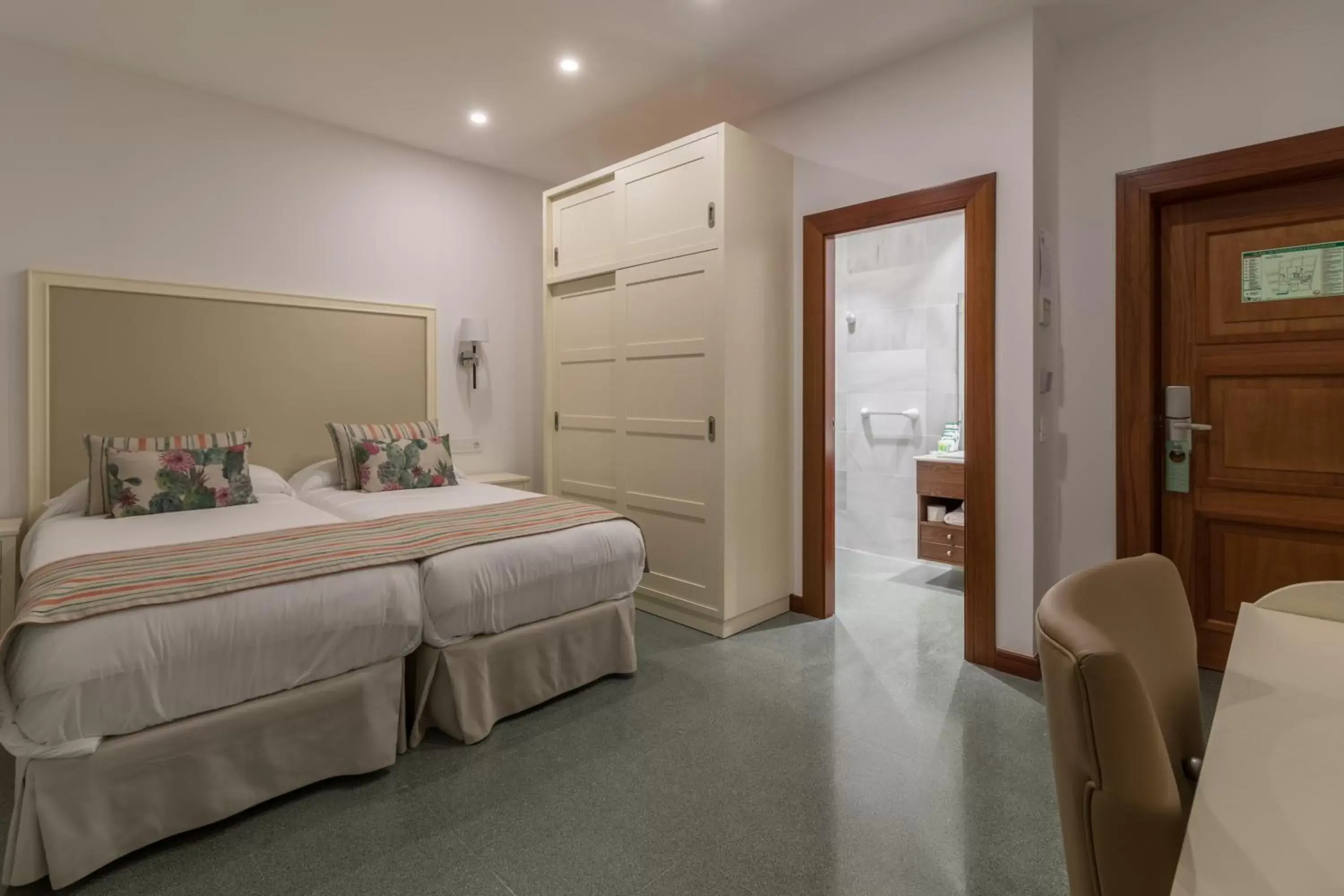 Hotel Emblemático Holiday Time Hotel Emblemático Holiday Time