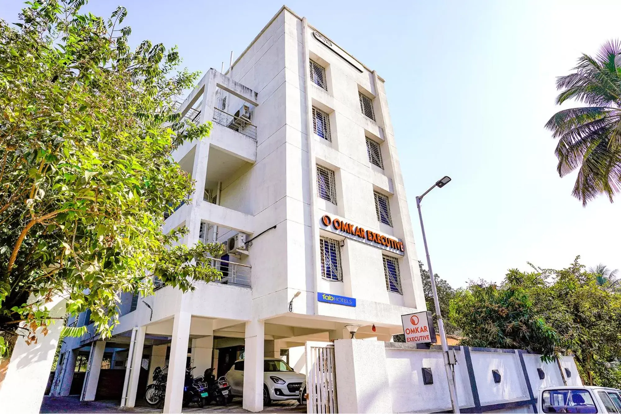 FabHotel Omkar Executive FabHotel Omkar Executive