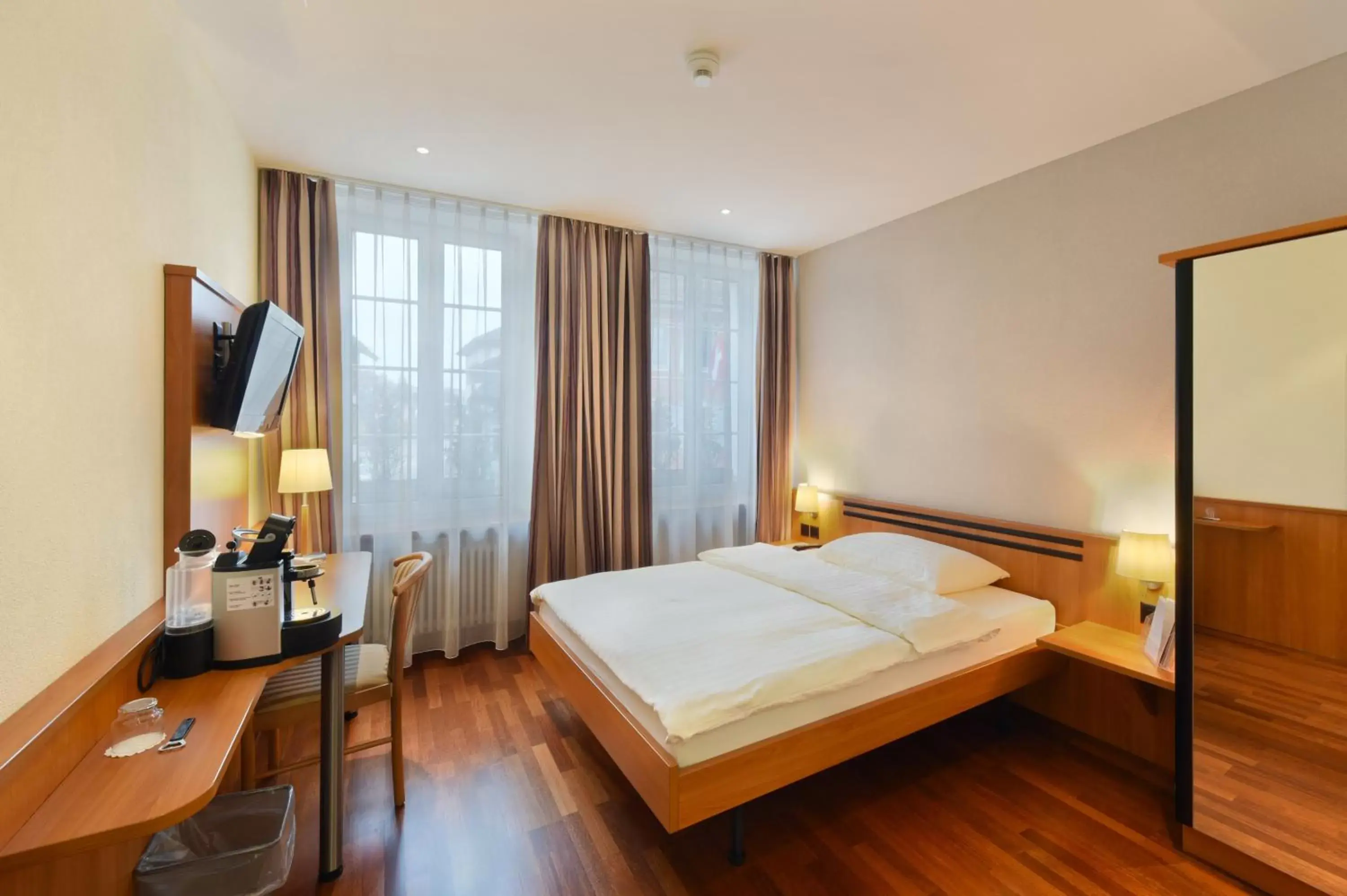 Three-Bedroom Apartment in Apart Hotel Amadeo Three-Bedroom Apartment in Apart Hotel Amadeo