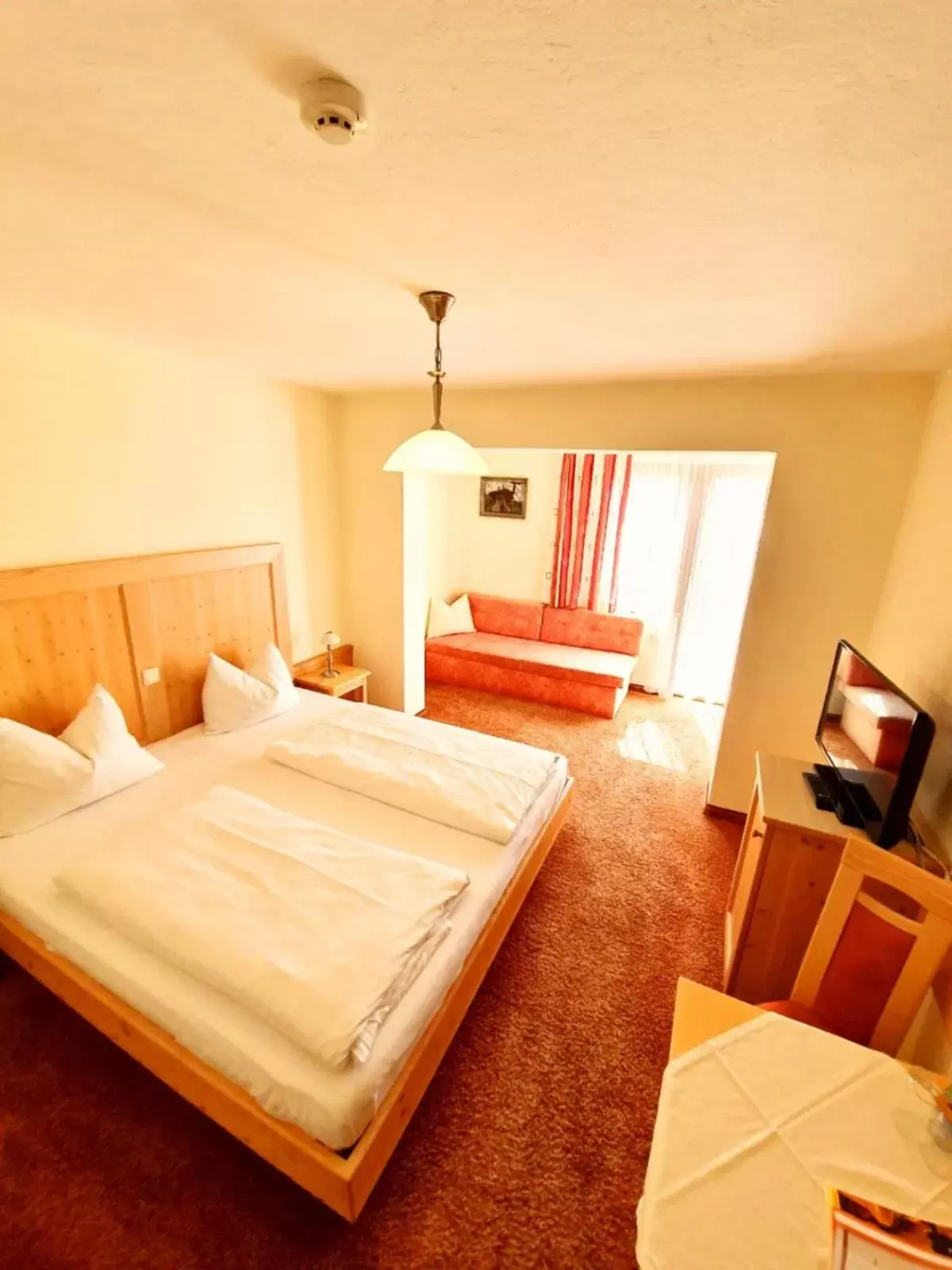 Double Room "Kaiserzimmer" - single occupancy in dasKAISER - Dein Gartenhotel in Tirol Double Room "Kaiserzimmer" - single occupancy in dasKAISER - Dein Gartenhotel in Tirol