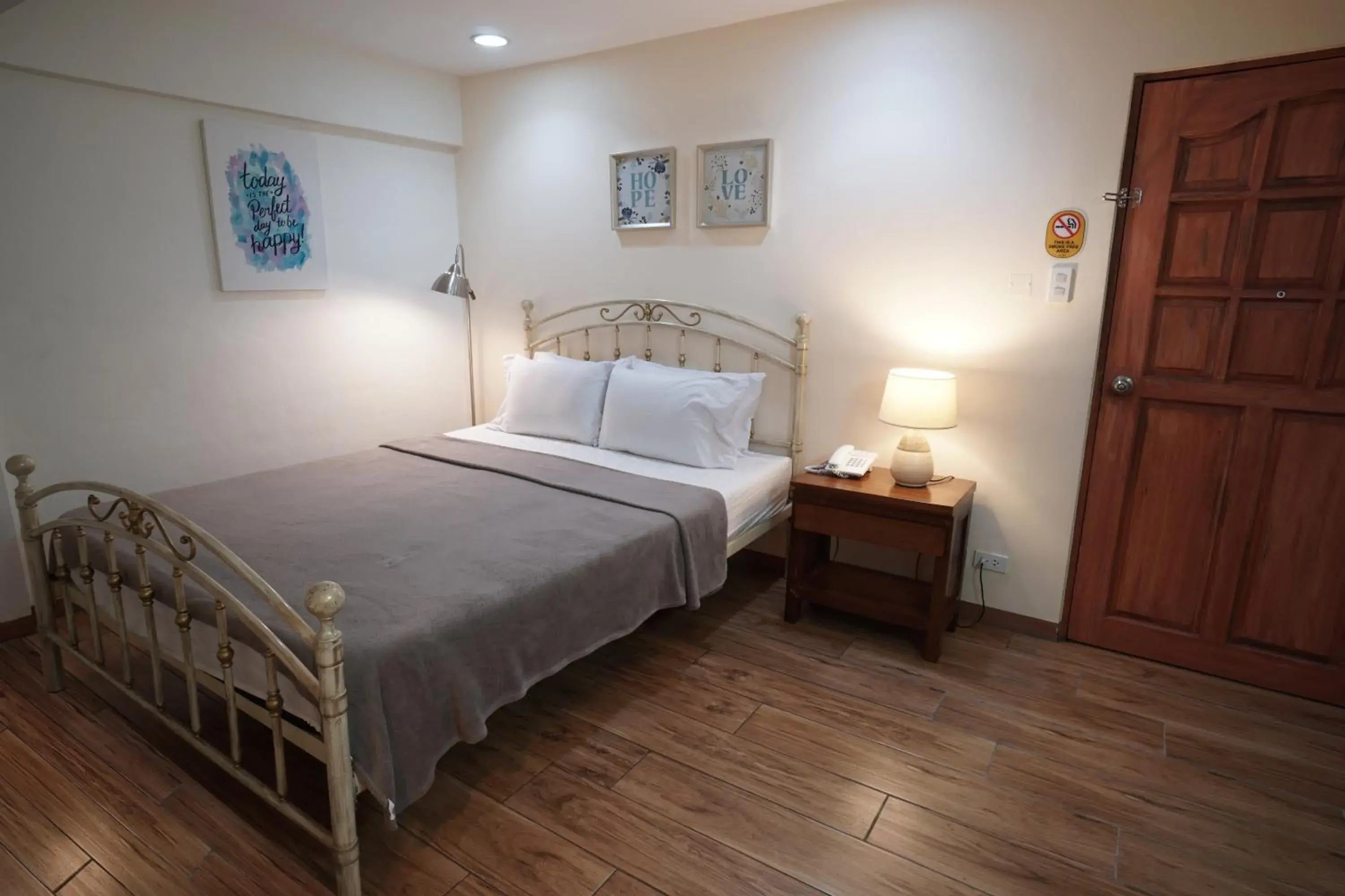 Comfort Quadruple Room in 1775 Adriatico Suites Comfort Quadruple Room in 1775 Adriatico Suites