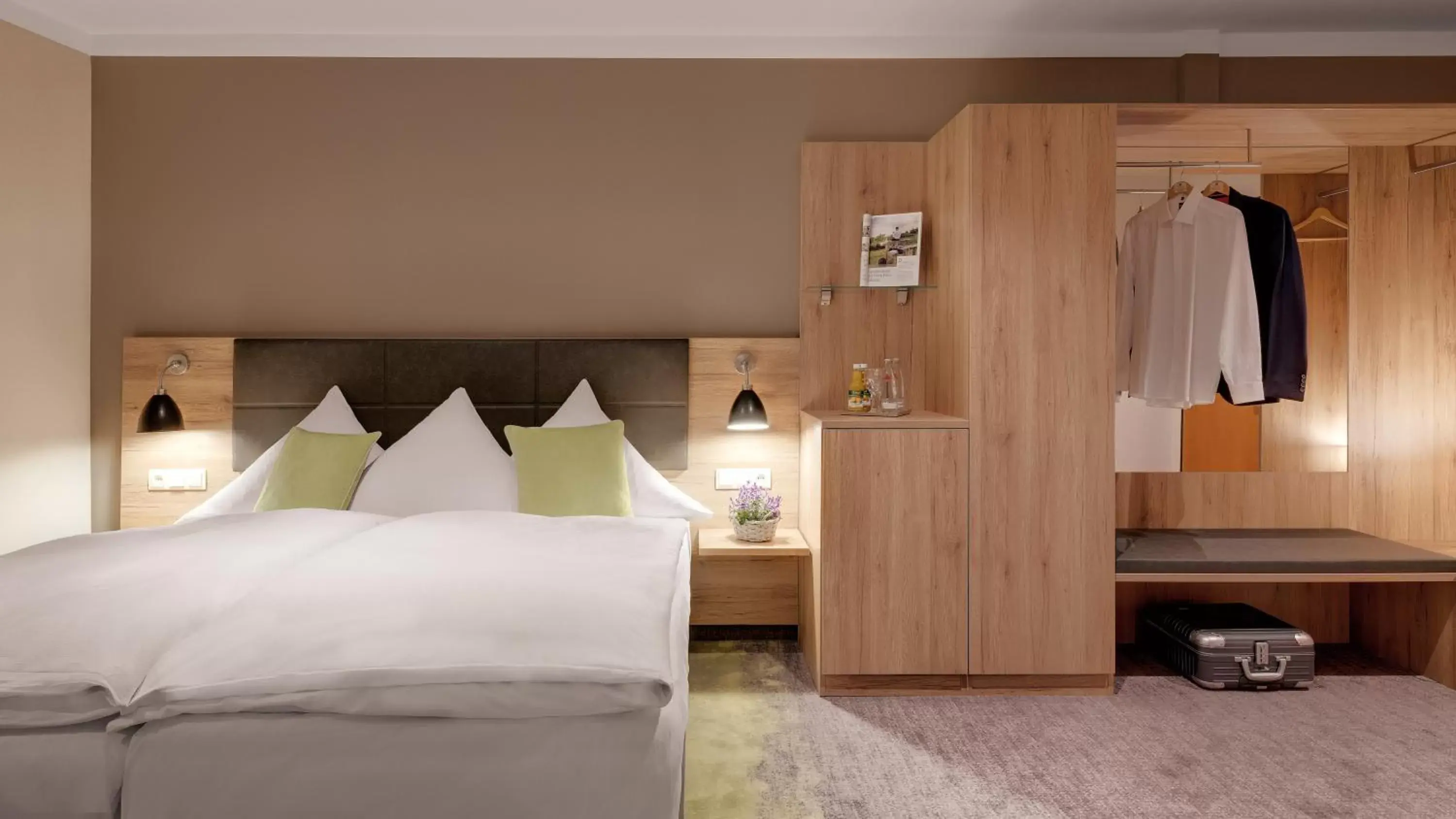 Junior Suite - single occupancy in Pfalzhotel Asselheim Junior Suite - single occupancy in Pfalzhotel Asselheim