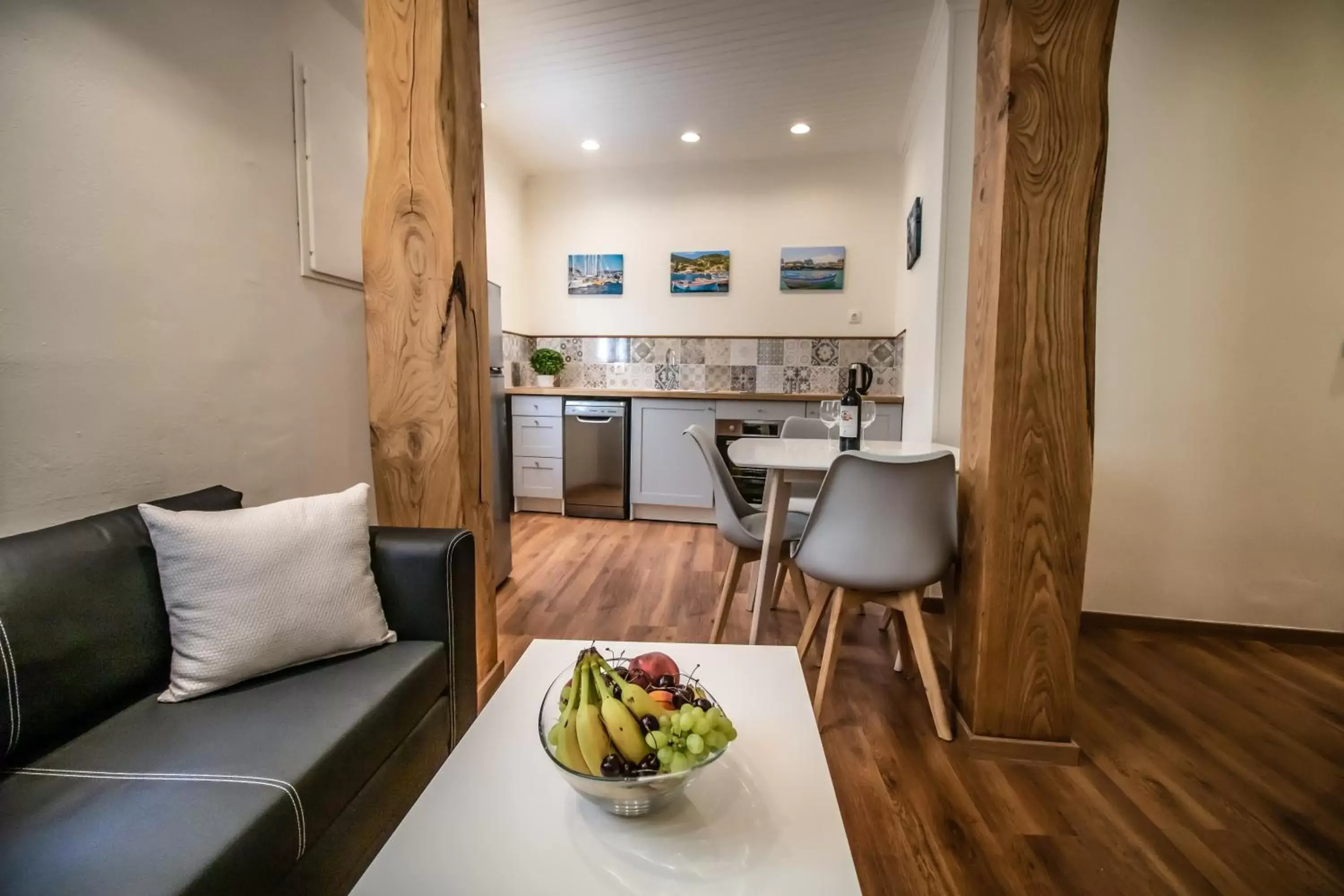 One-Bedroom Apartment in Levkosh Apartments at Lefkada's Heart One-Bedroom Apartment in Levkosh Apartments at Lefkada's Heart