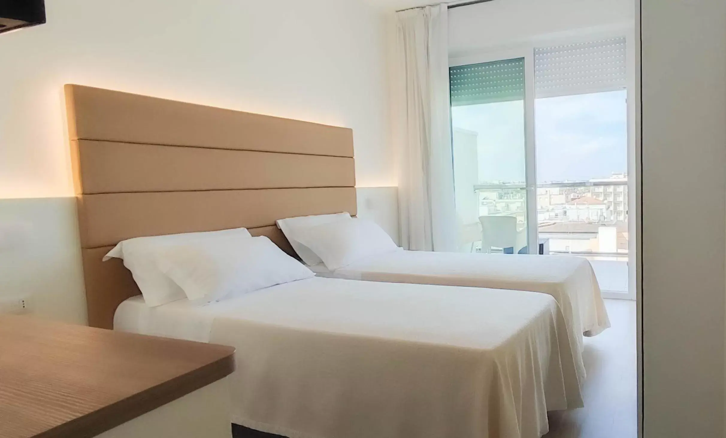 Double or Twin Room with Balcony in Eurhotel Double or Twin Room with Balcony in Eurhotel