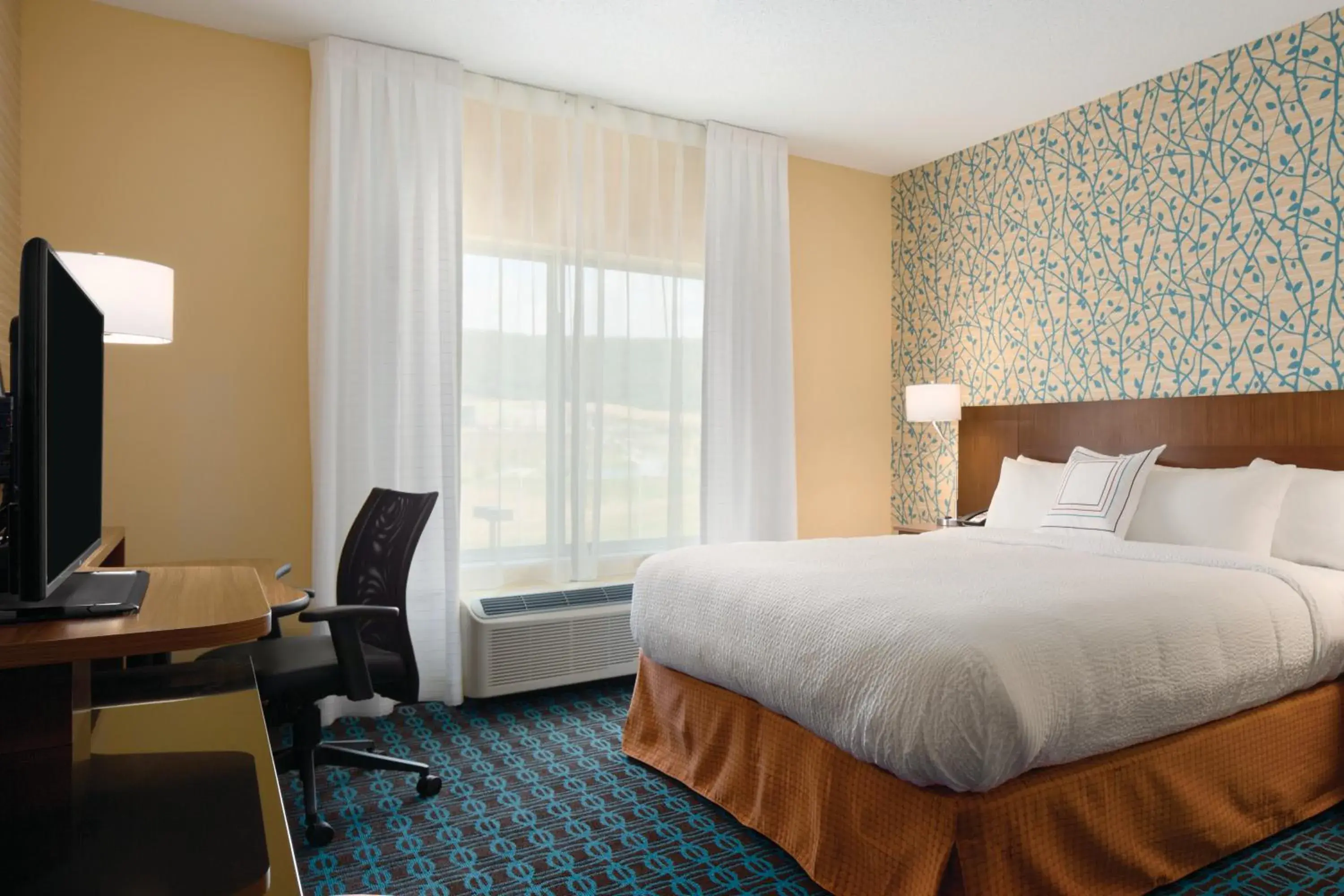 King Room in Fairfield Inn & Suites by Marriott Bristol King Room in Fairfield Inn & Suites by Marriott Bristol