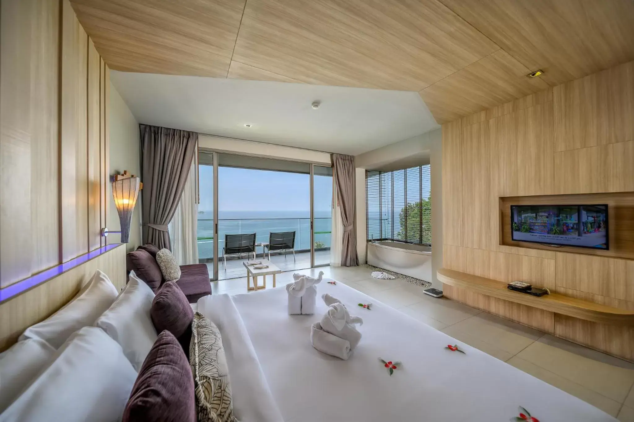 Grand Deluxe Double or Twin Room with Sea View in Kalima Resort and Spa Grand Deluxe Double or Twin Room with Sea View in Kalima Resort and Spa