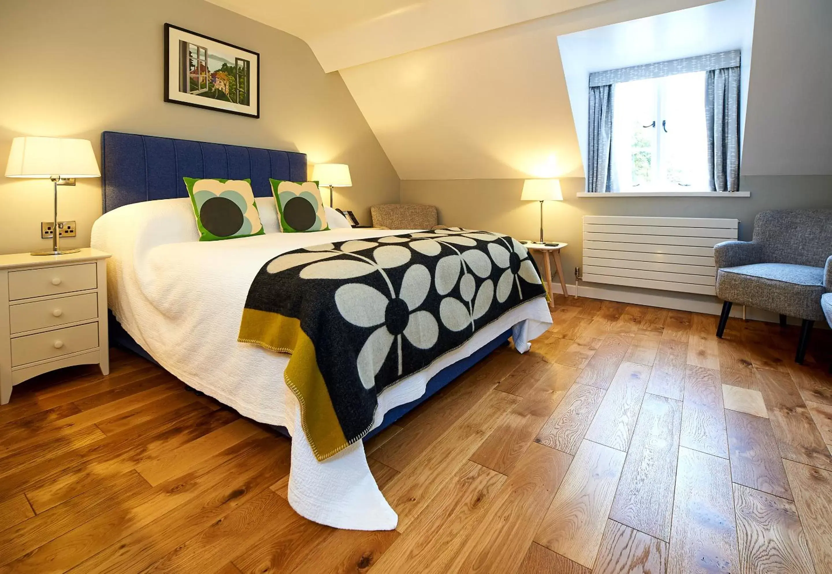 Village Double Room in Portmeirion Village & Castell Deudraeth Village Double Room in Portmeirion Village & Castell Deudraeth