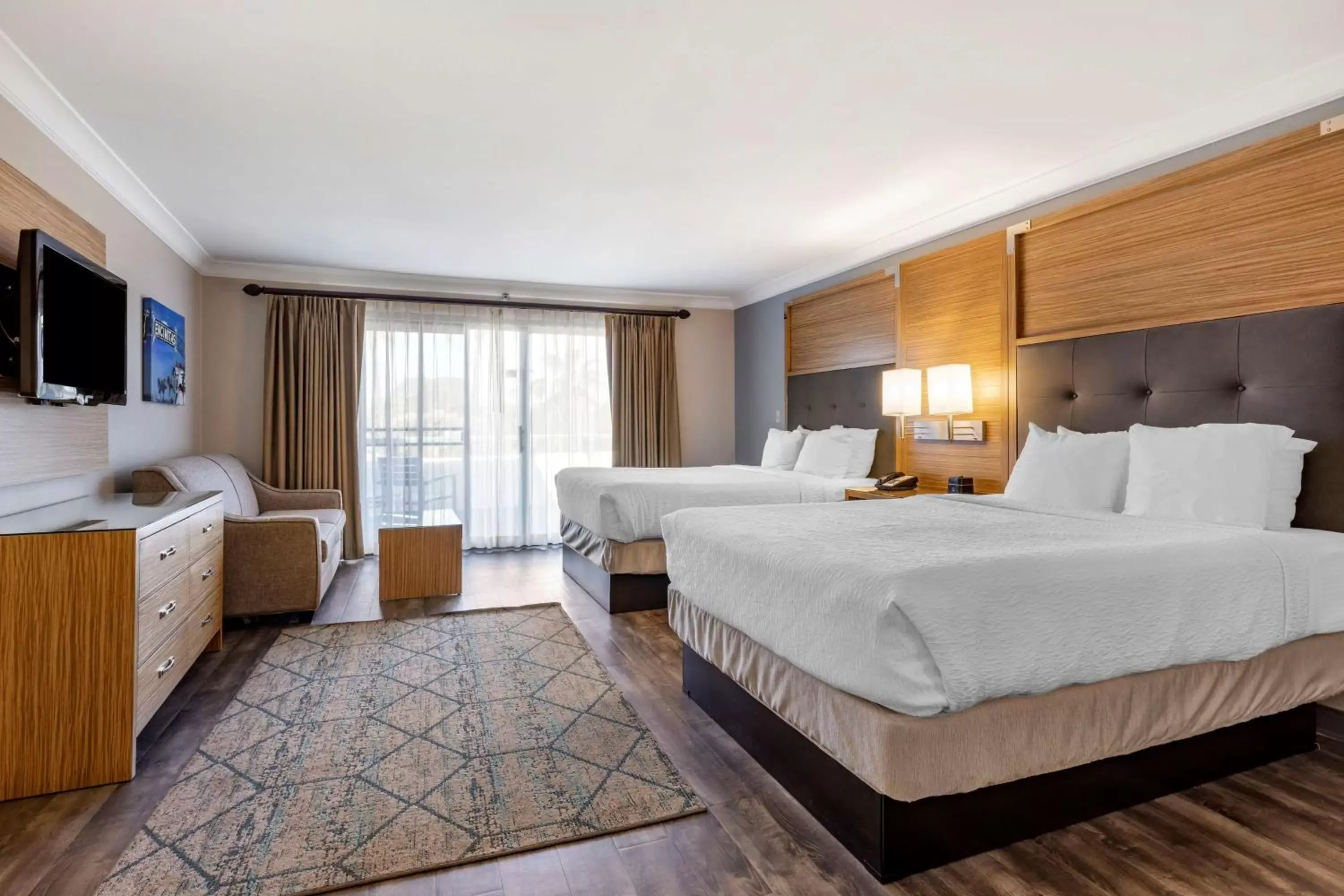 The Enci Double Queen (Sofa Bed) (Park View) in The Encinitan Hotel & Suites The Enci Double Queen (Sofa Bed) (Park View) in The Encinitan Hotel & Suites