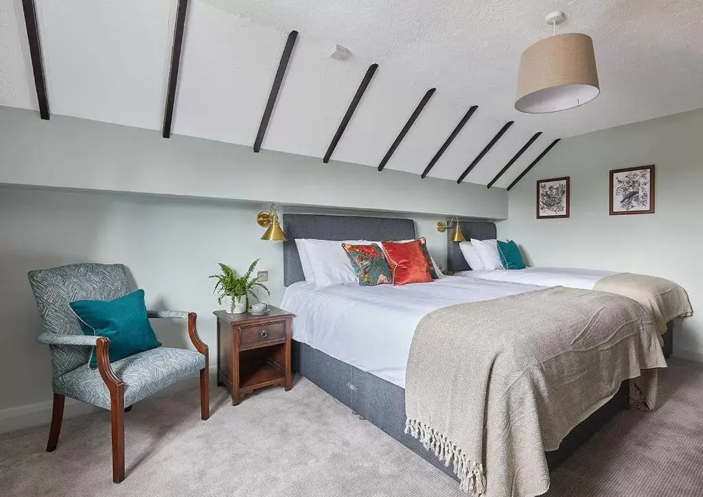 Family Room - single occupancy in The New Inn Heckfield Family Room - single occupancy in The New Inn Heckfield