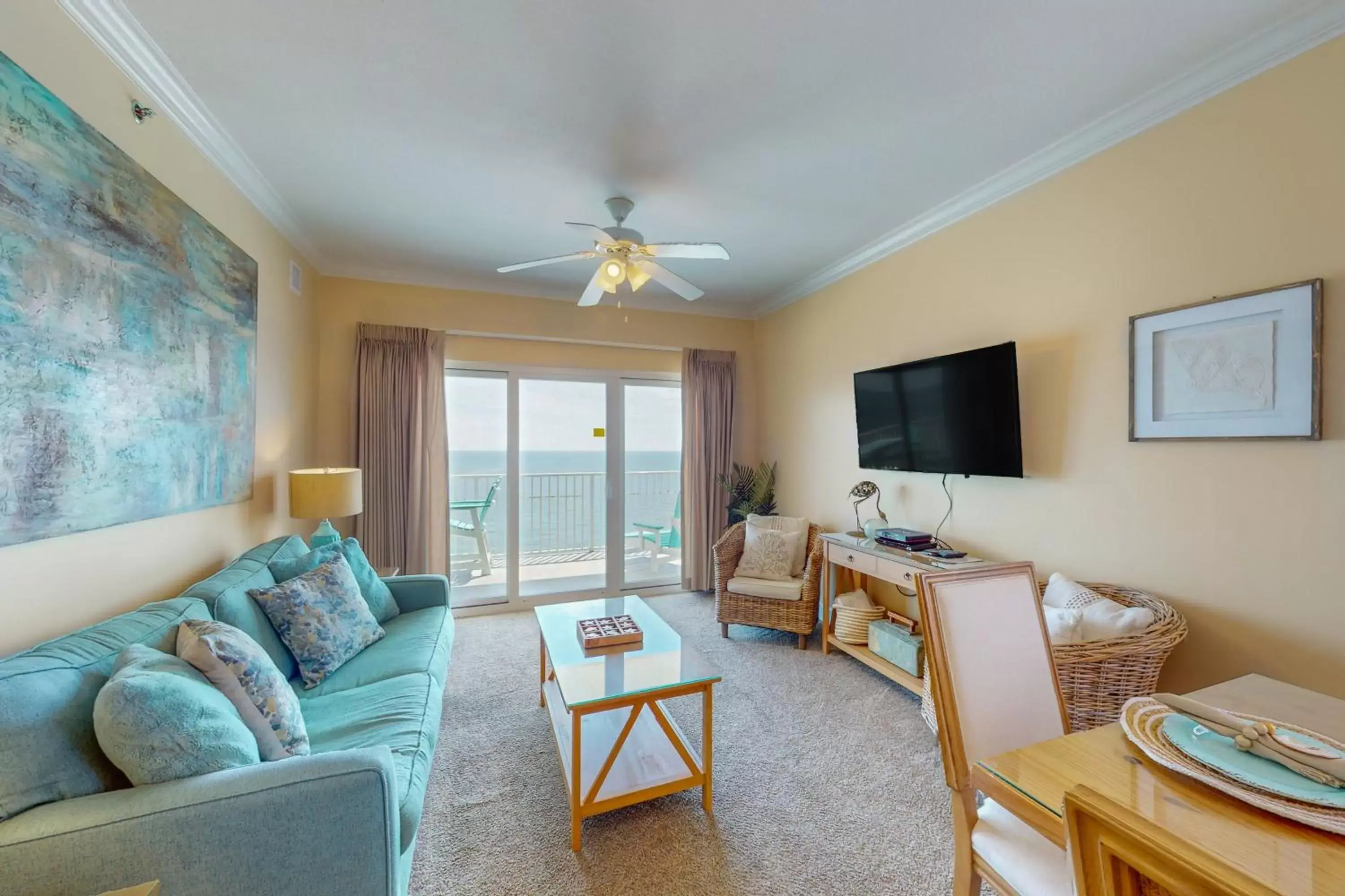 Three Bedroom Apartment in Seawind #1109 Three Bedroom Apartment in Seawind #1109
