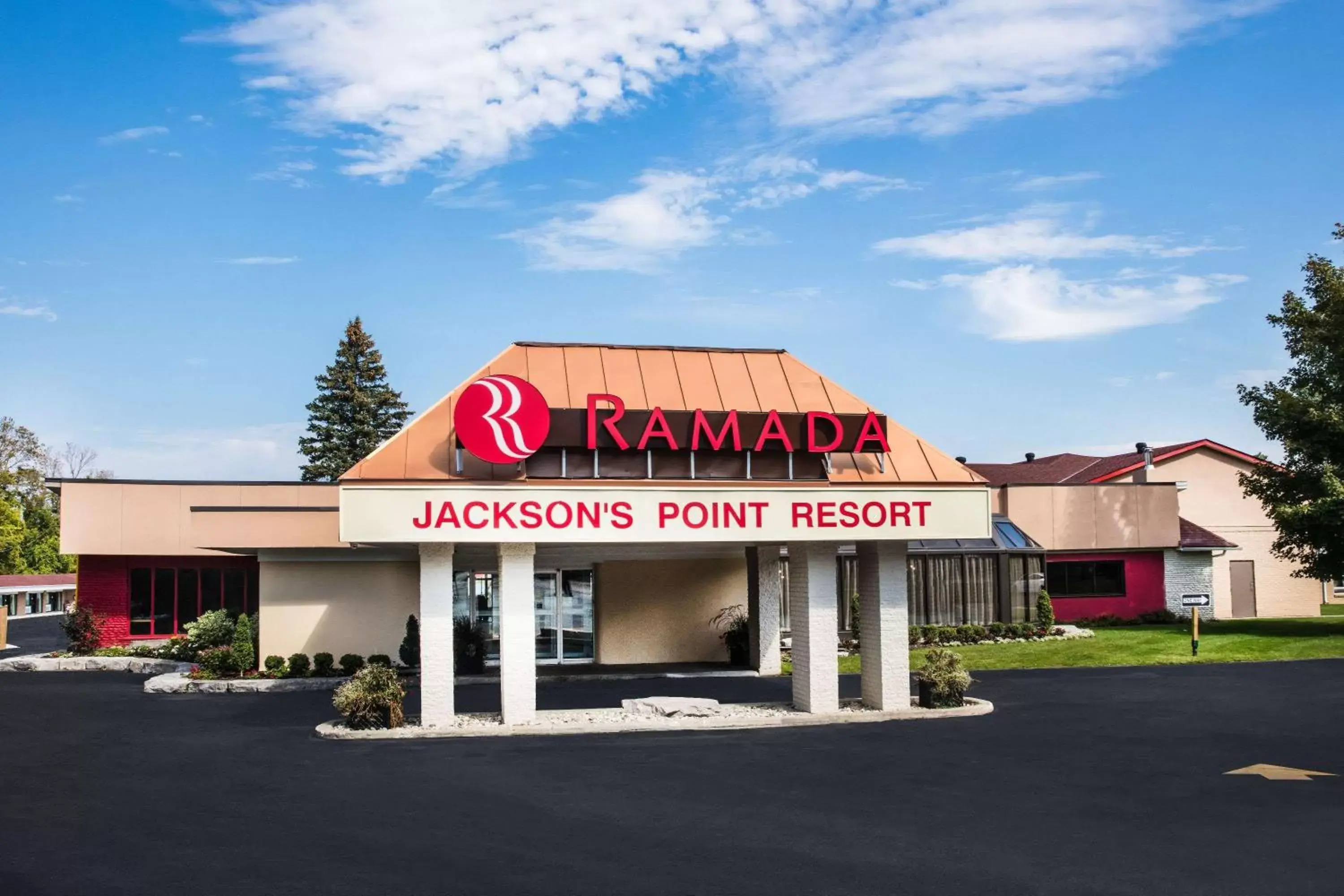 Ramada by Wyndham Jackson's Point Ramada by Wyndham Jackson's Point
