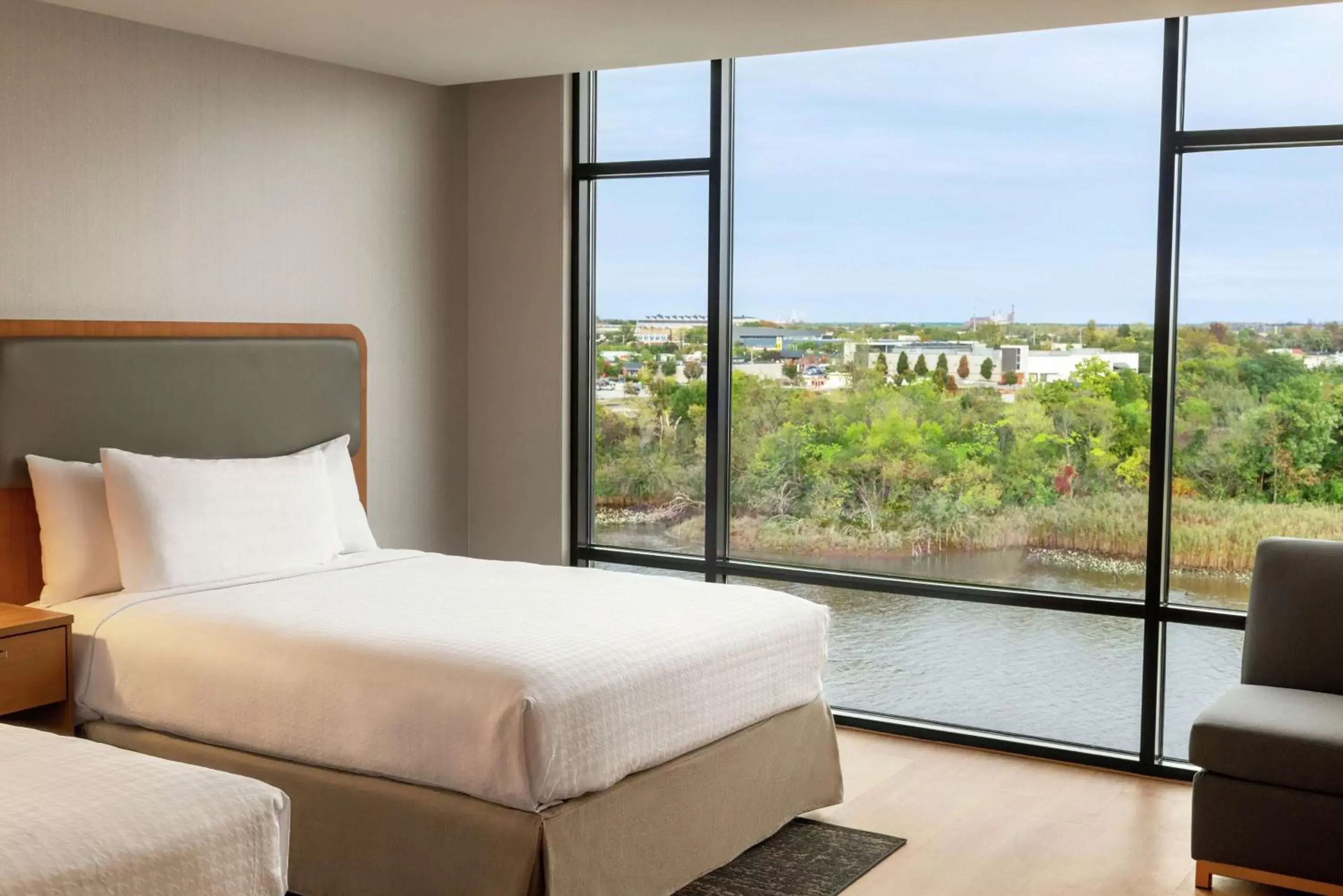 One-Bedroom Queen Suite with River Side View - Non-Smoking in Homewood Suites By Hilton Wilmington Downtown One-Bedroom Queen Suite with River Side View - Non-Smoking in Homewood Suites By Hilton Wilmington Downtown