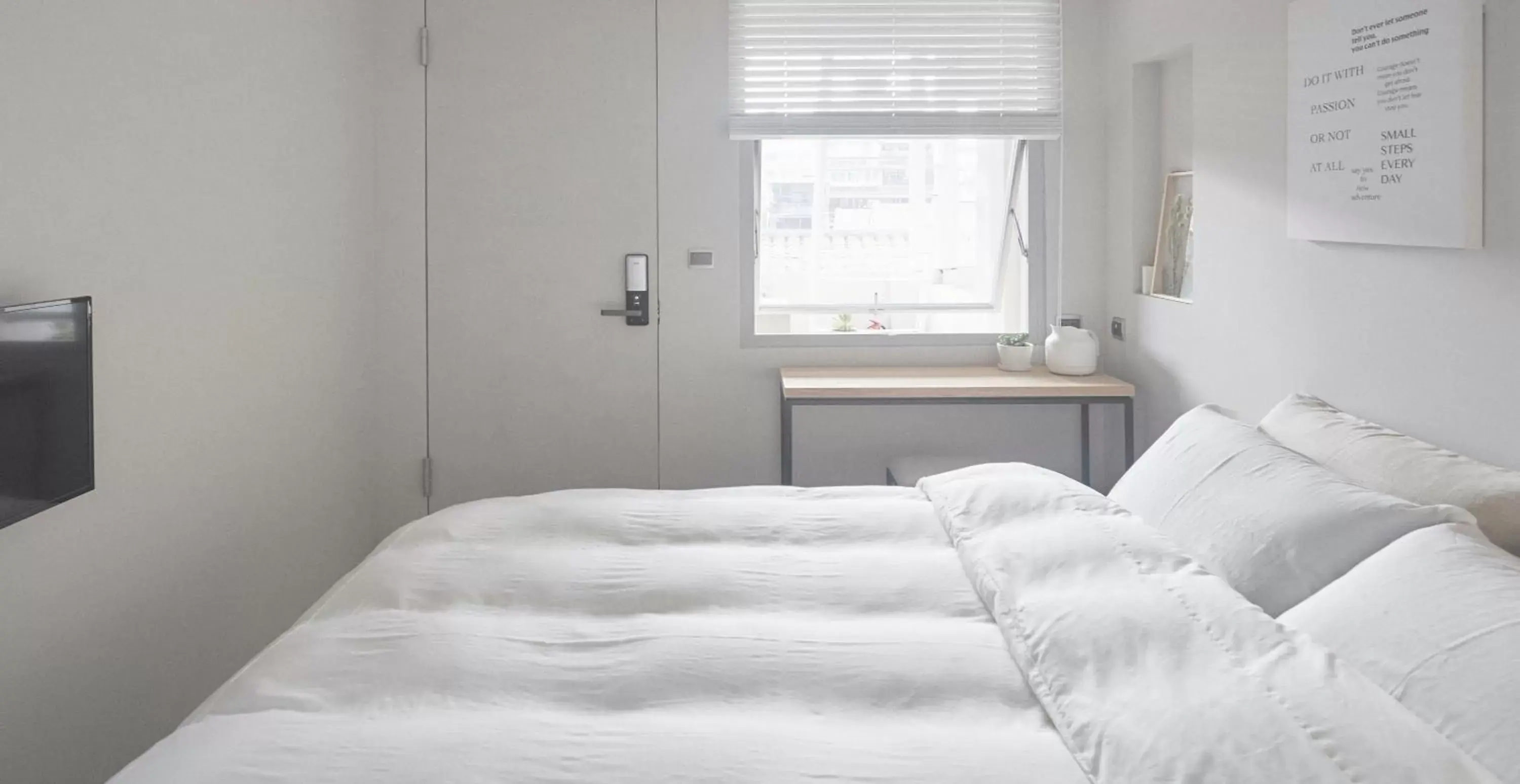 Standard Double Room with Bath - single occupancy in The Door Inn Standard Double Room with Bath - single occupancy in The Door Inn