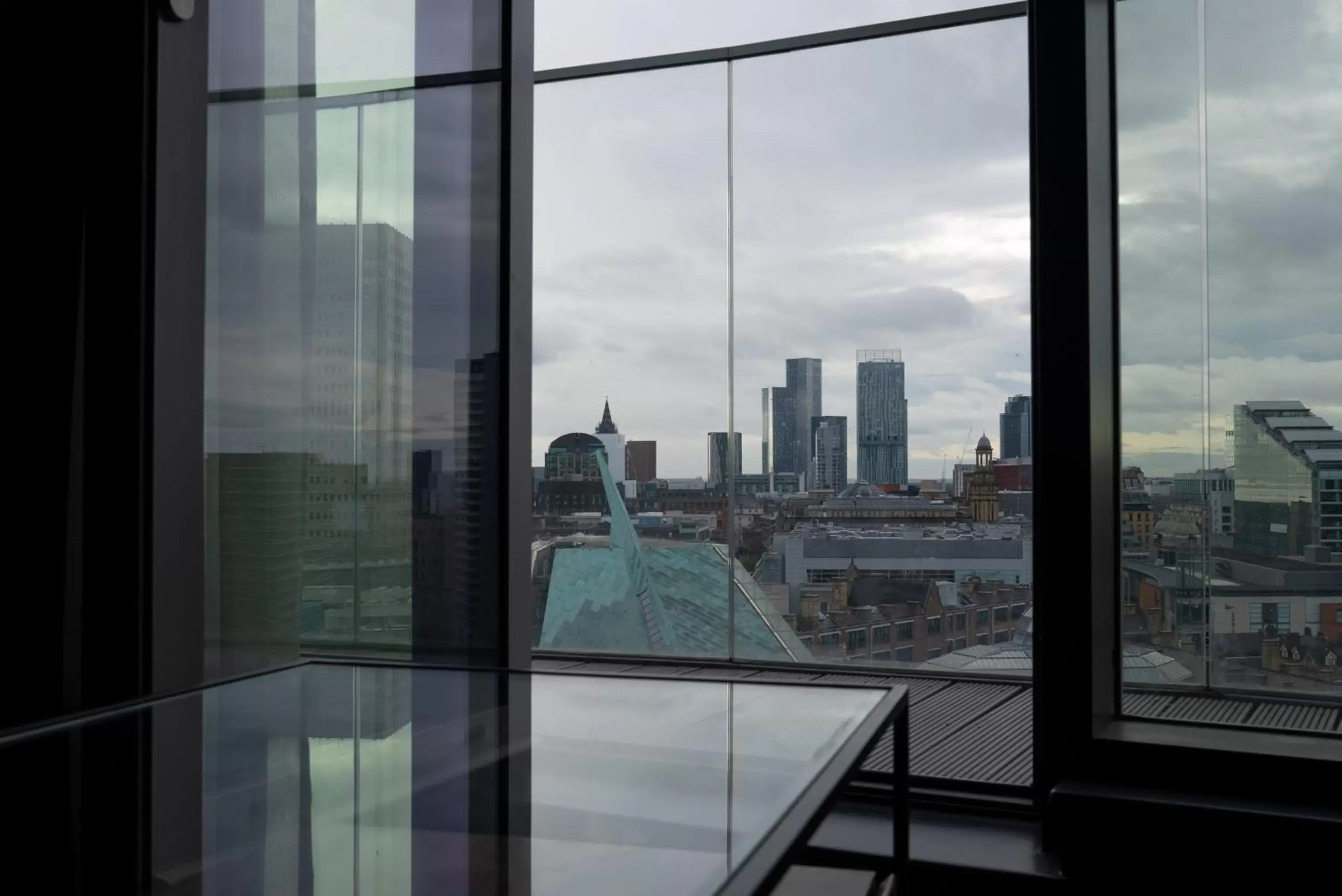 King Suite with Lounge in Hotel Indigo Manchester - Victoria Station, an IHG Hotel King Suite with Lounge in Hotel Indigo Manchester - Victoria Station, an IHG Hotel