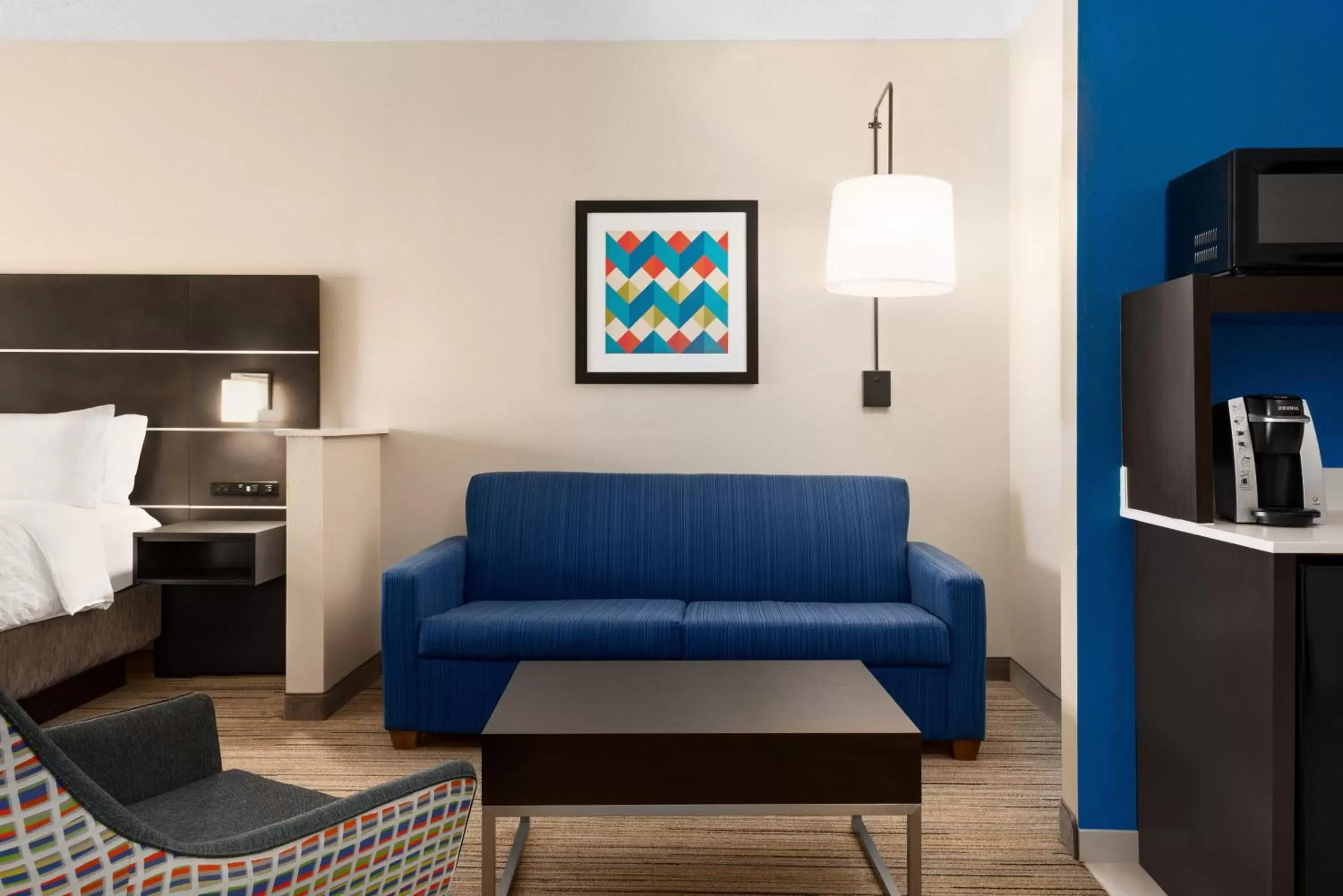 Queen Suite with Two Queen Beds and Additional Living Area in Holiday Inn Express Hotel & Suites McAlester by IHG Queen Suite with Two Queen Beds and Additional Living Area in Holiday Inn Express Hotel & Suites McAlester by IHG