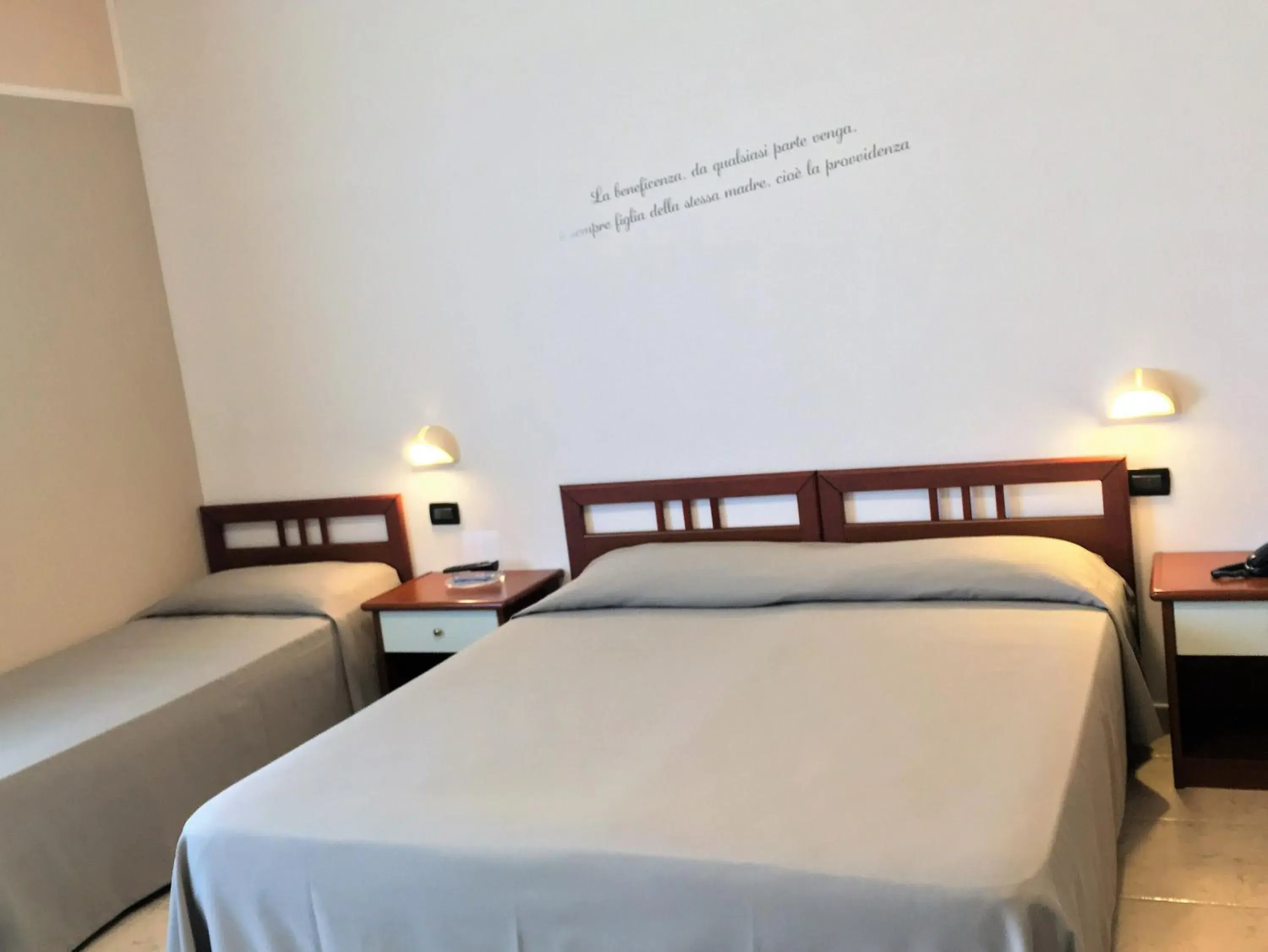 Triple Room in Hotel Euro Triple Room in Hotel Euro